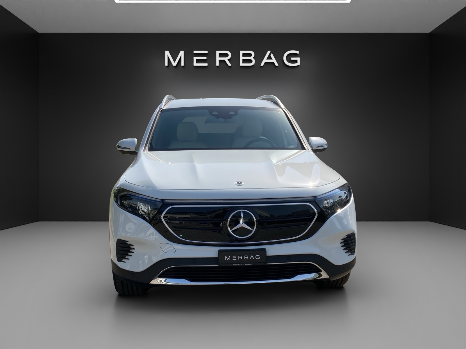 MERCEDES-BENZ EQB 300 4Matic Swiss Star-image-6