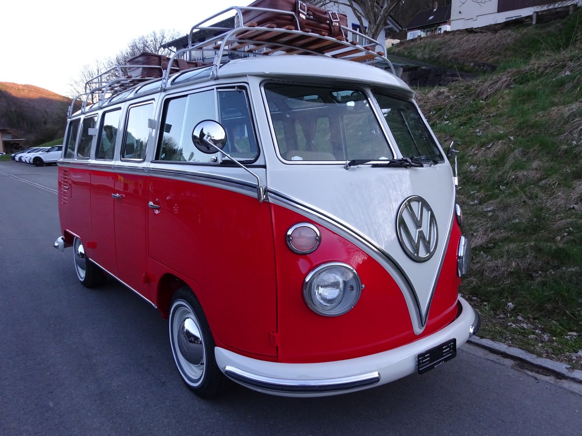 VW T1 Bulli Samba Camper-image-8