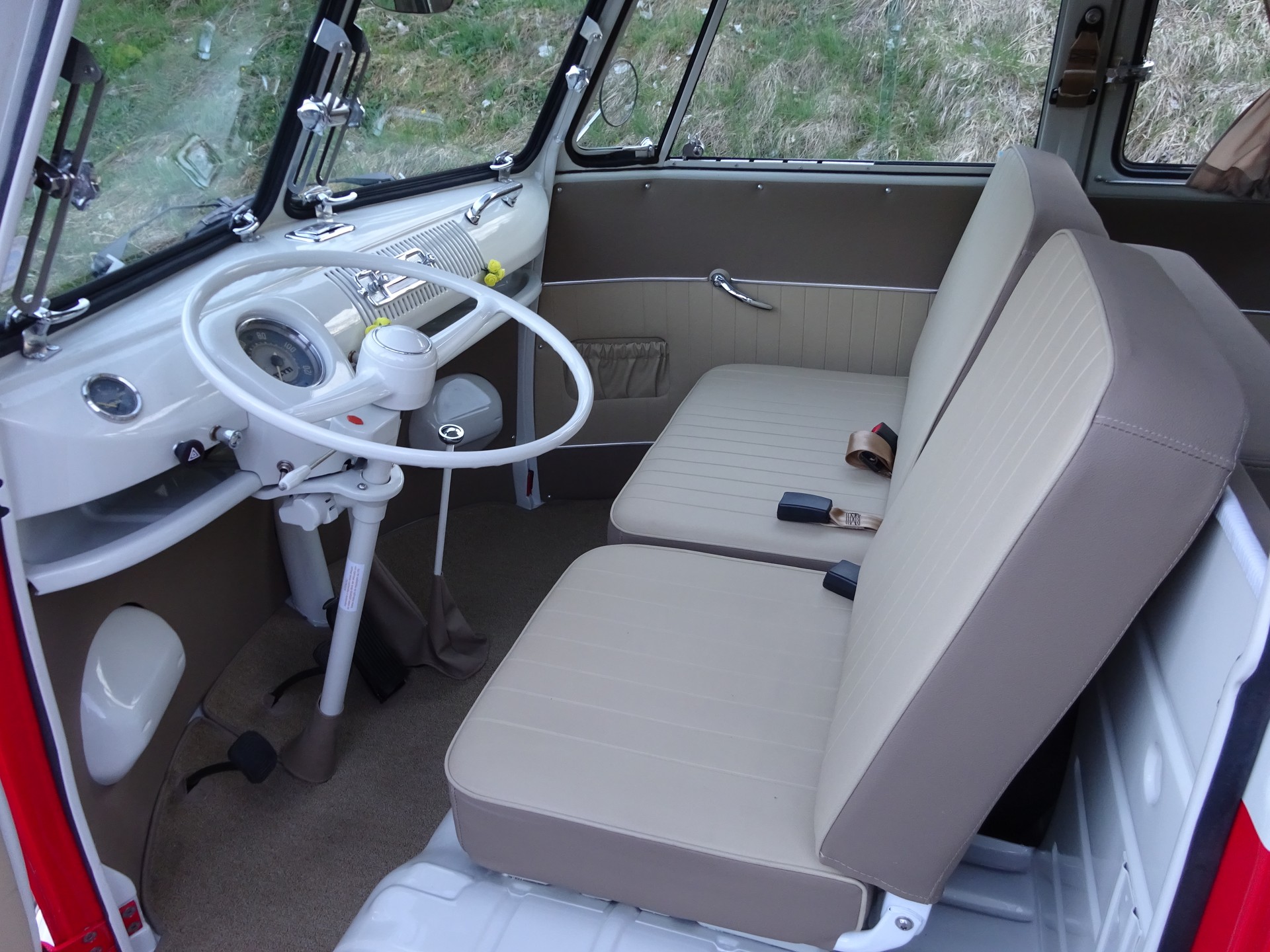 VW T1 Bulli Samba Camper-image-2