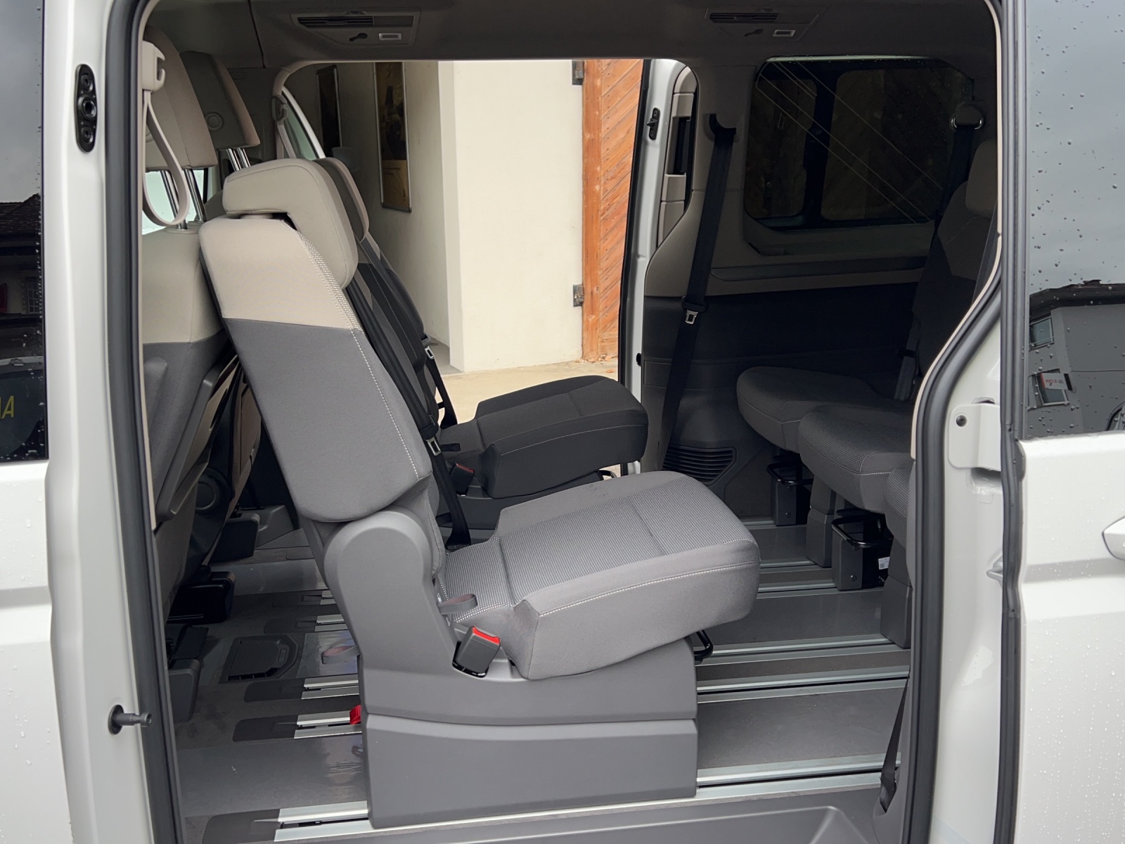 VW Multivan 1.4 eHybrid Life Edition DSG-image-8