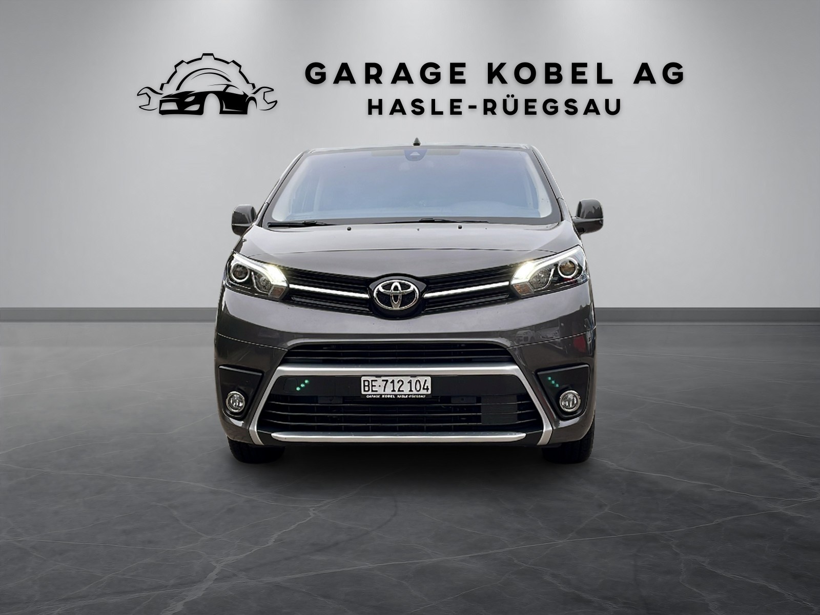 TOYOTA Proace Verso 2.0 D-4D Trend Long Automatic-showroom-element-1