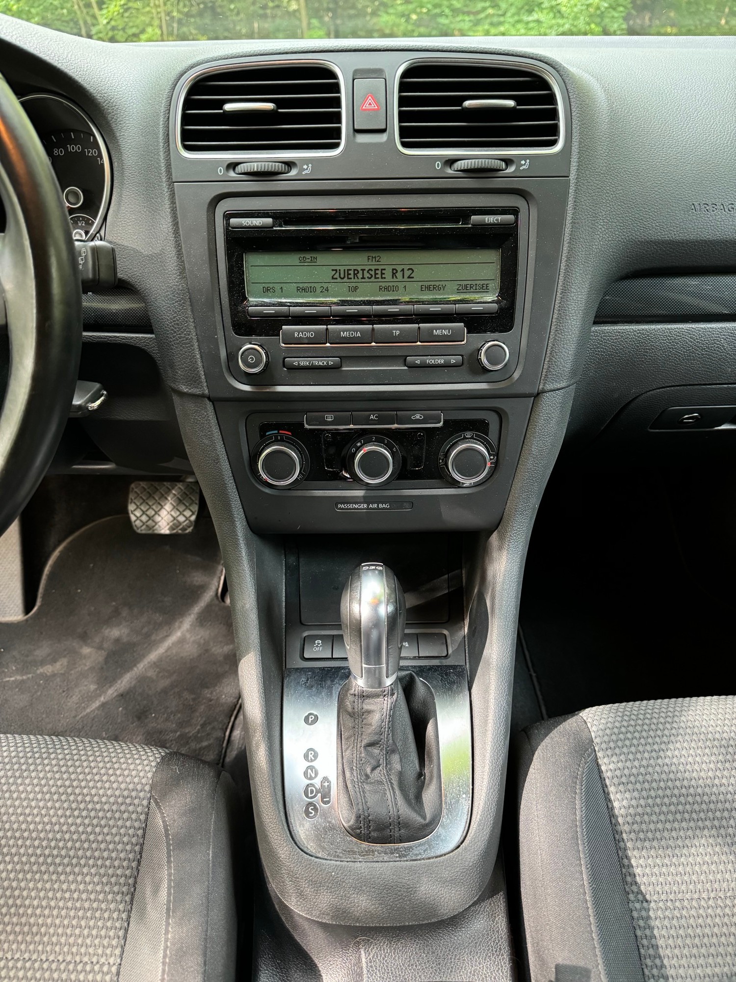 VW Golf Variant 1.2 TSI Comfortline DSG-image-7
