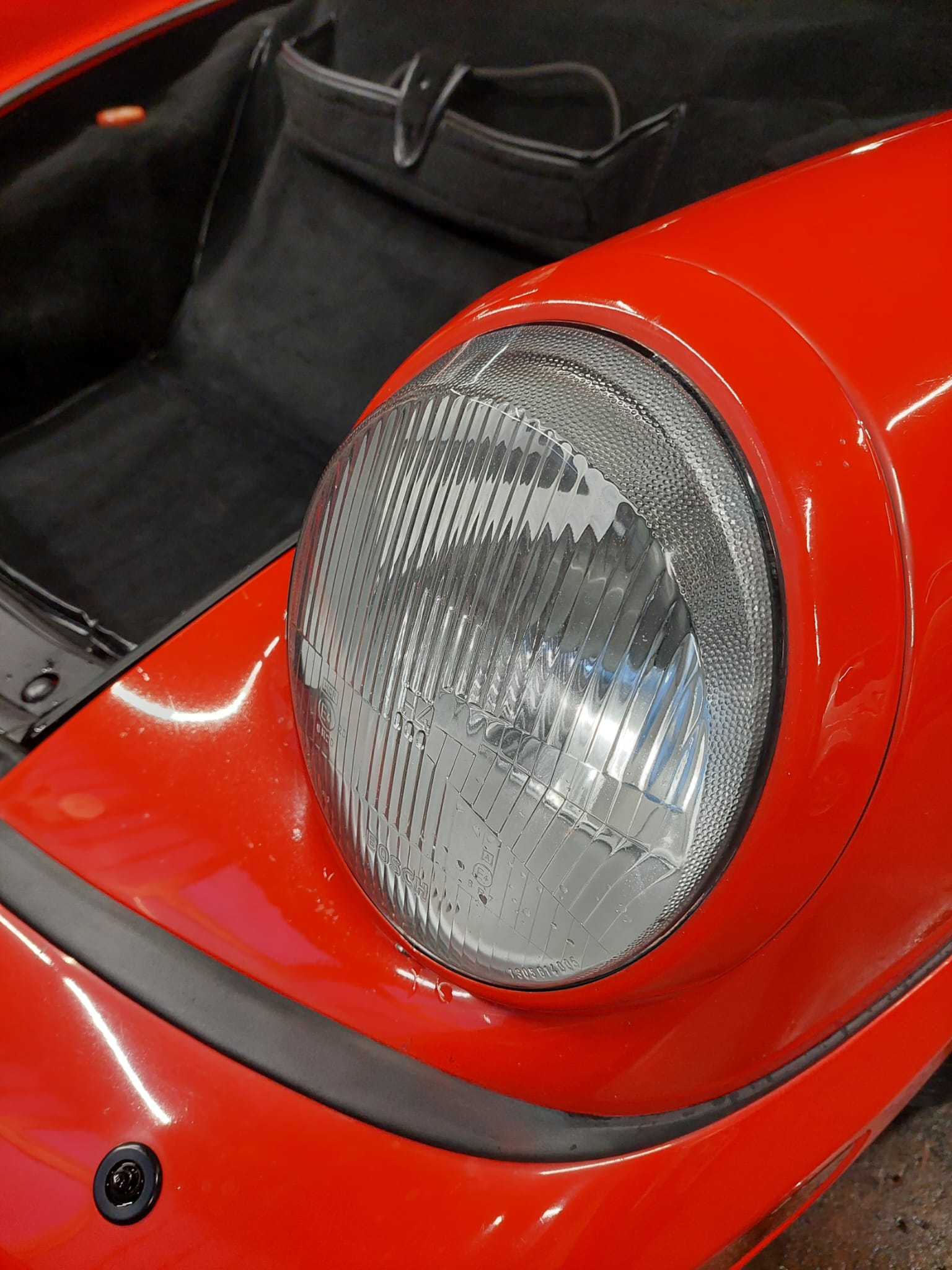 PORSCHE 911 Carrera 4 Cabrio-image-19