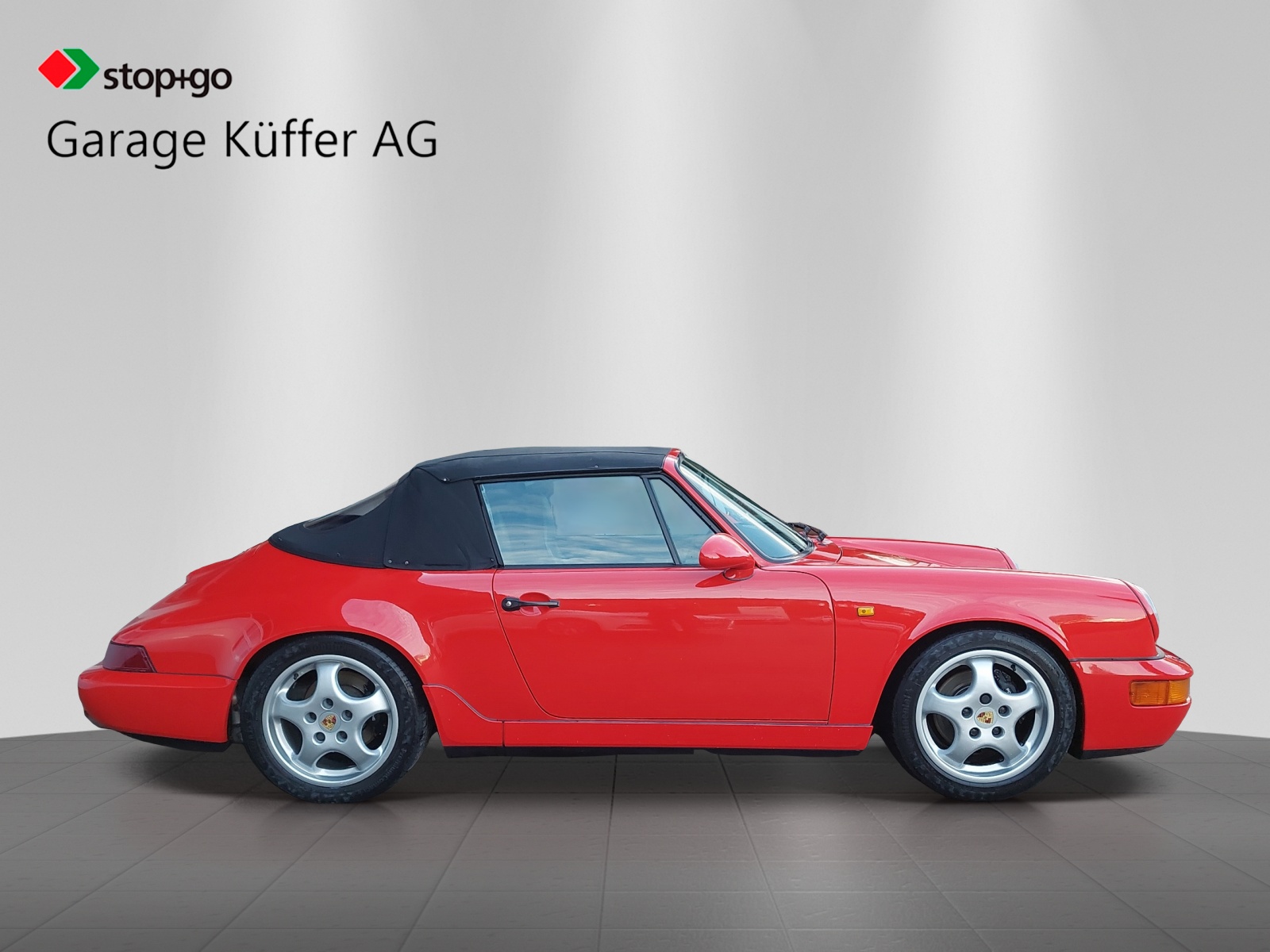 PORSCHE 911 Carrera 4 Cabrio-showroom-element-3