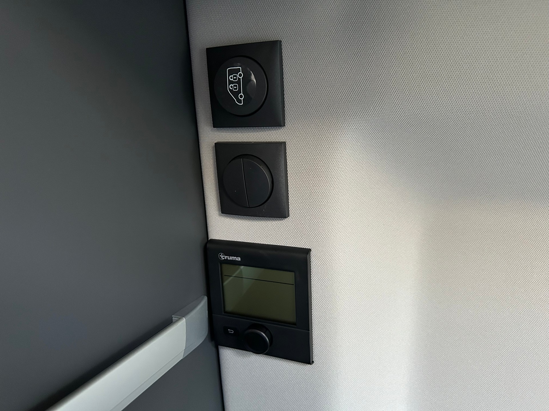 ADRIA Twin Sports 640 SLB-image-24