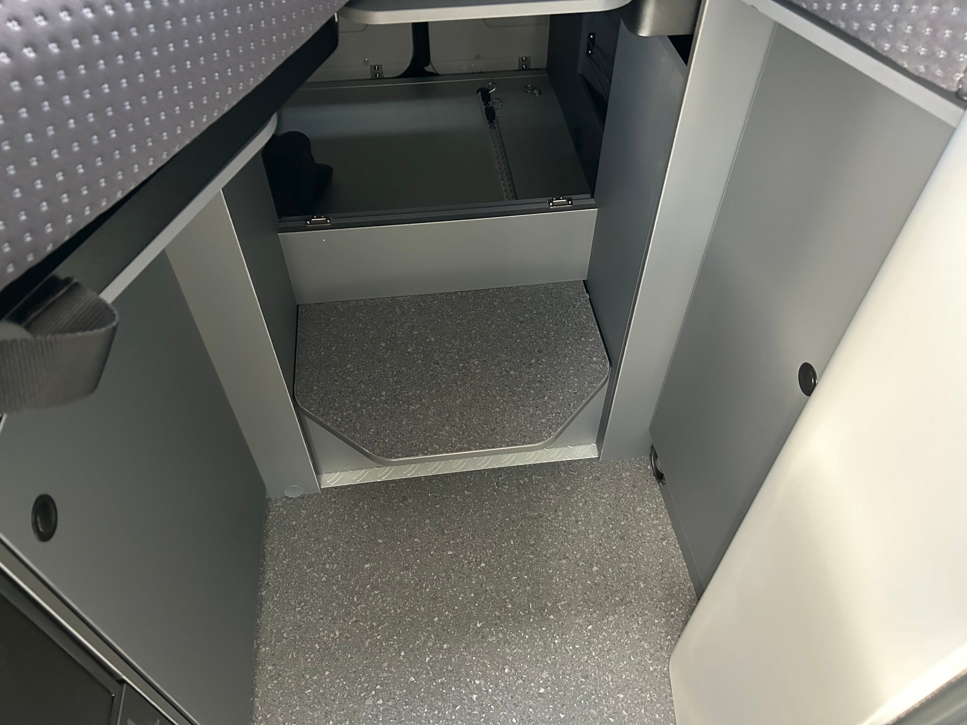 ADRIA Twin Sports 640 SLB-image-18