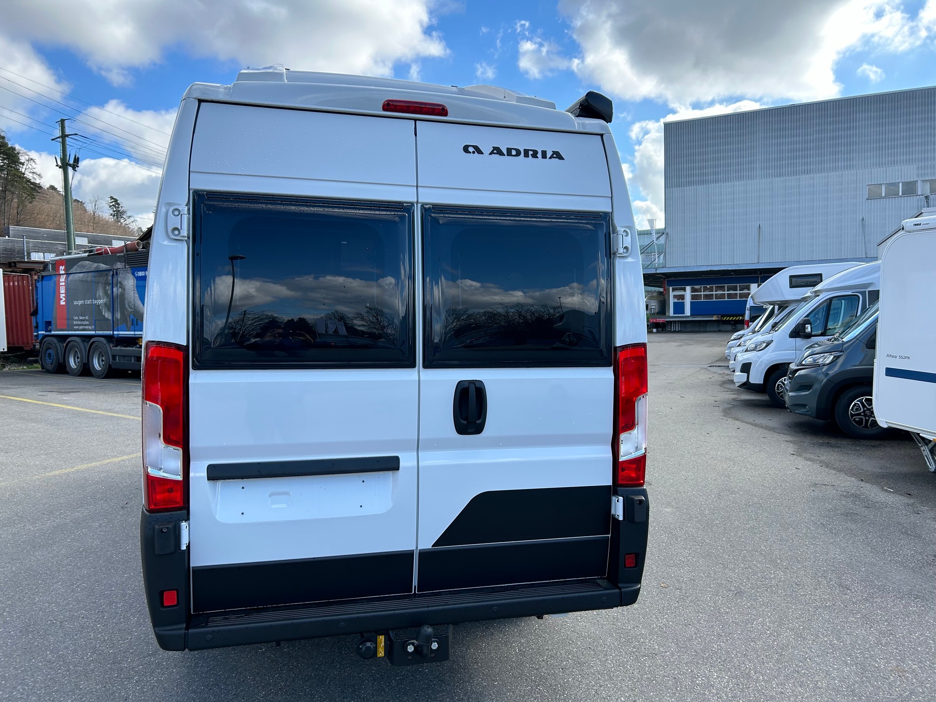 ADRIA Twin Sports 640 SLB-showroom-element-2