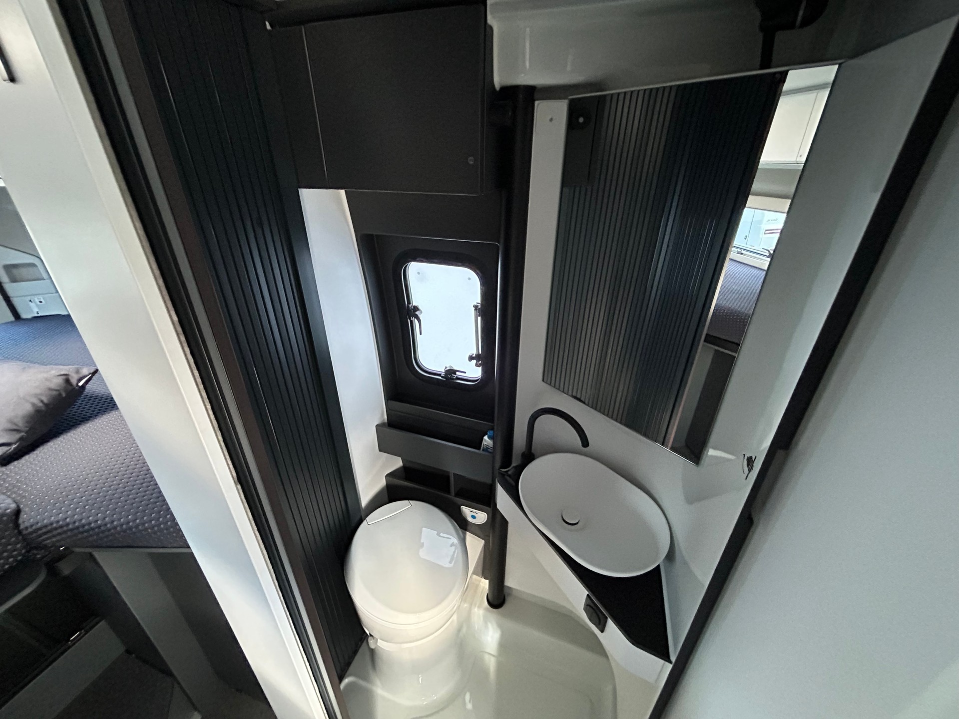 ADRIA Twin Sports 640 SLB-image-21