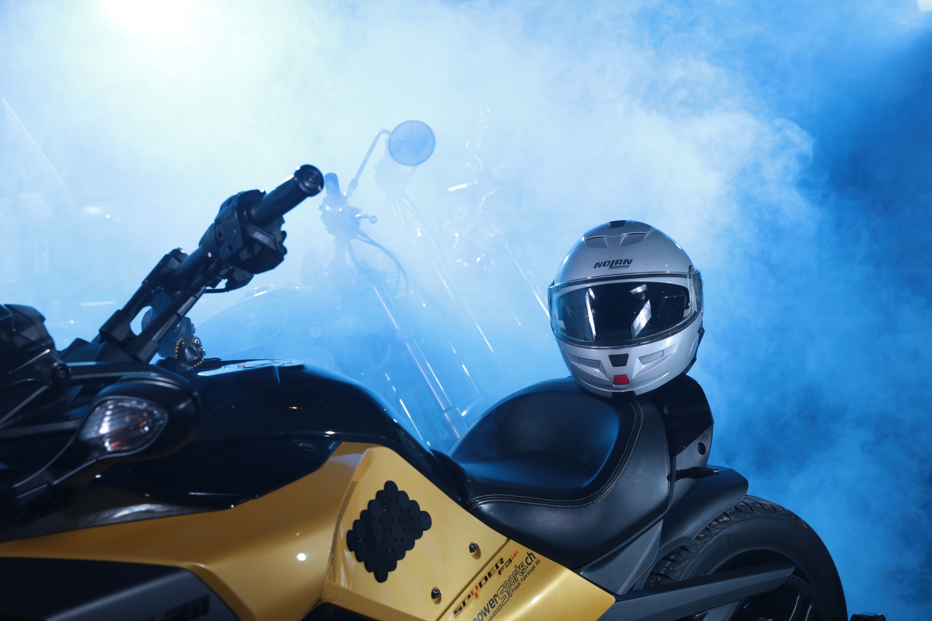 CAN-AM Spyder F3-S Daytona SE6-image-13