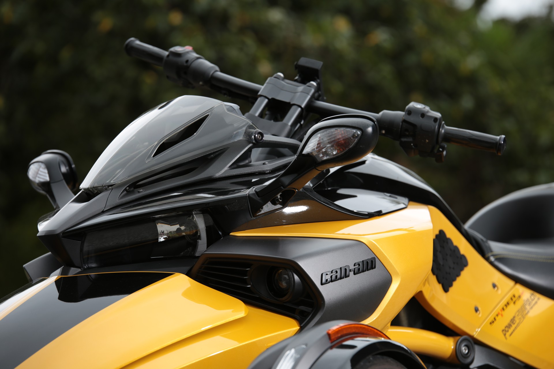 CAN-AM Spyder F3-S Daytona SE6-image-3