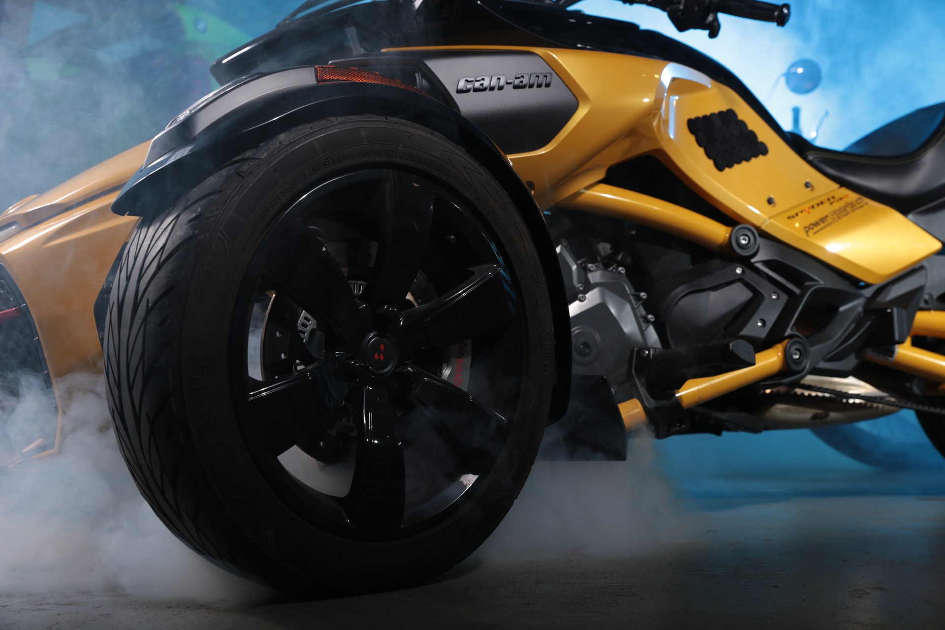 CAN-AM Spyder F3-S Daytona SE6-image-12
