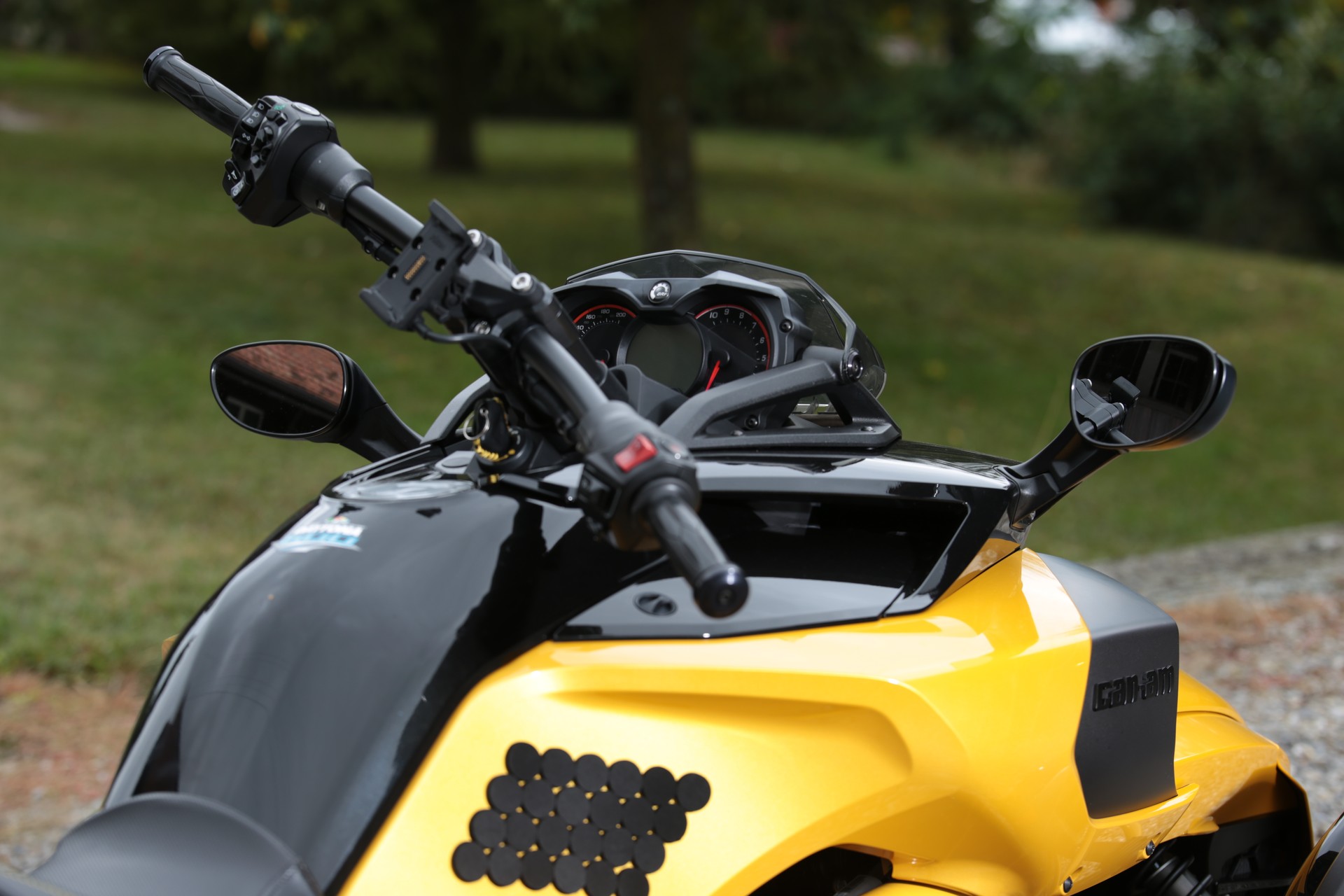CAN-AM Spyder F3-S Daytona SE6-image-7