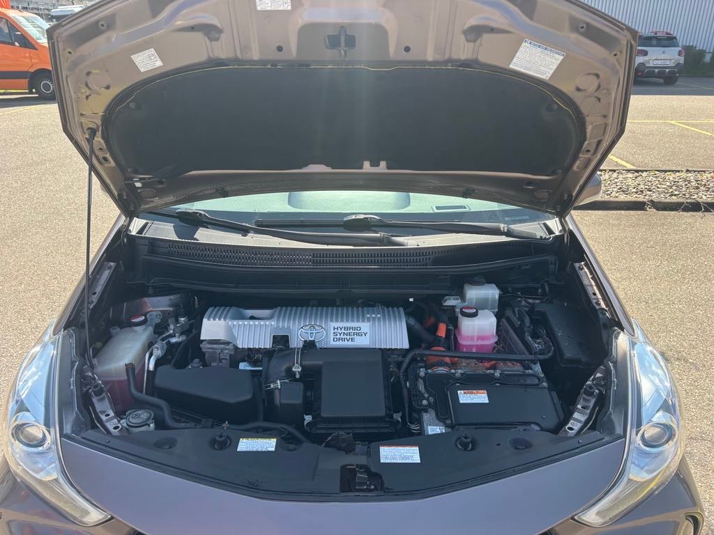 TOYOTA Prius+ 1.8 VVT-i HSD Sol Premium-image-9