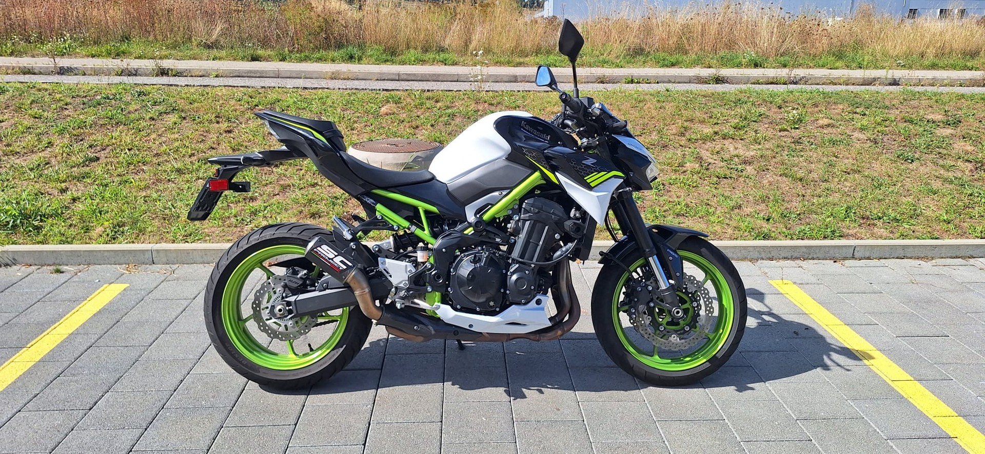 KAWASAKI Z 900-image-2