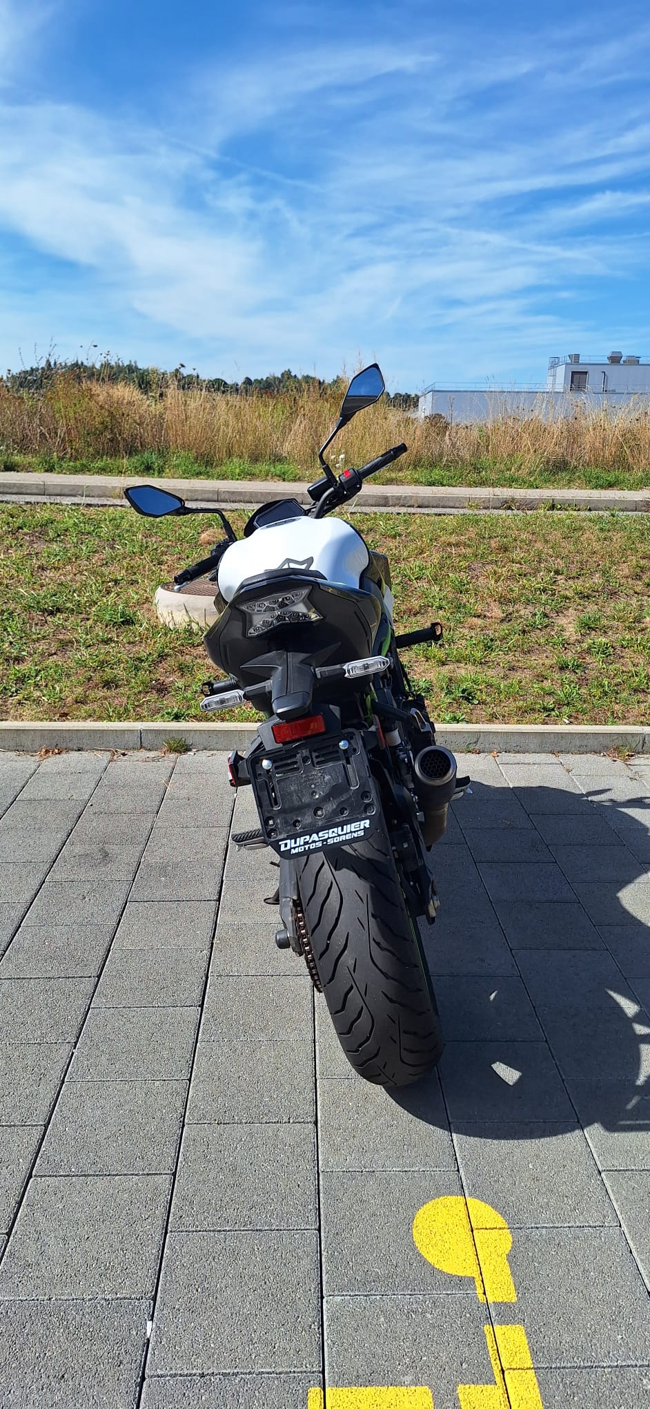 KAWASAKI Z 900-image-1