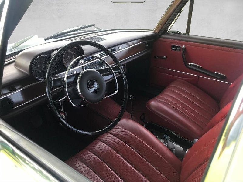 MERCEDES-BENZ 250 S-image-7