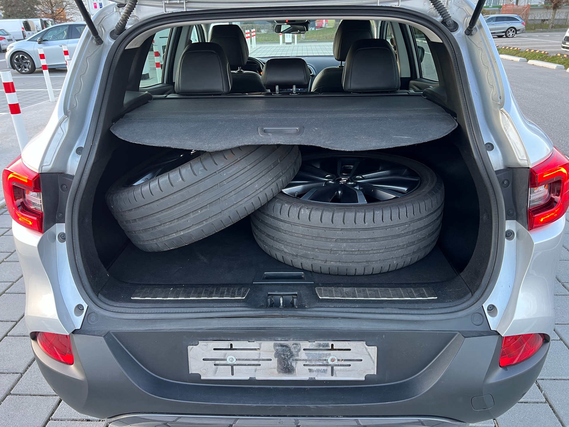 RENAULT Kadjar 1.5 dCi Bose EDC-image-12