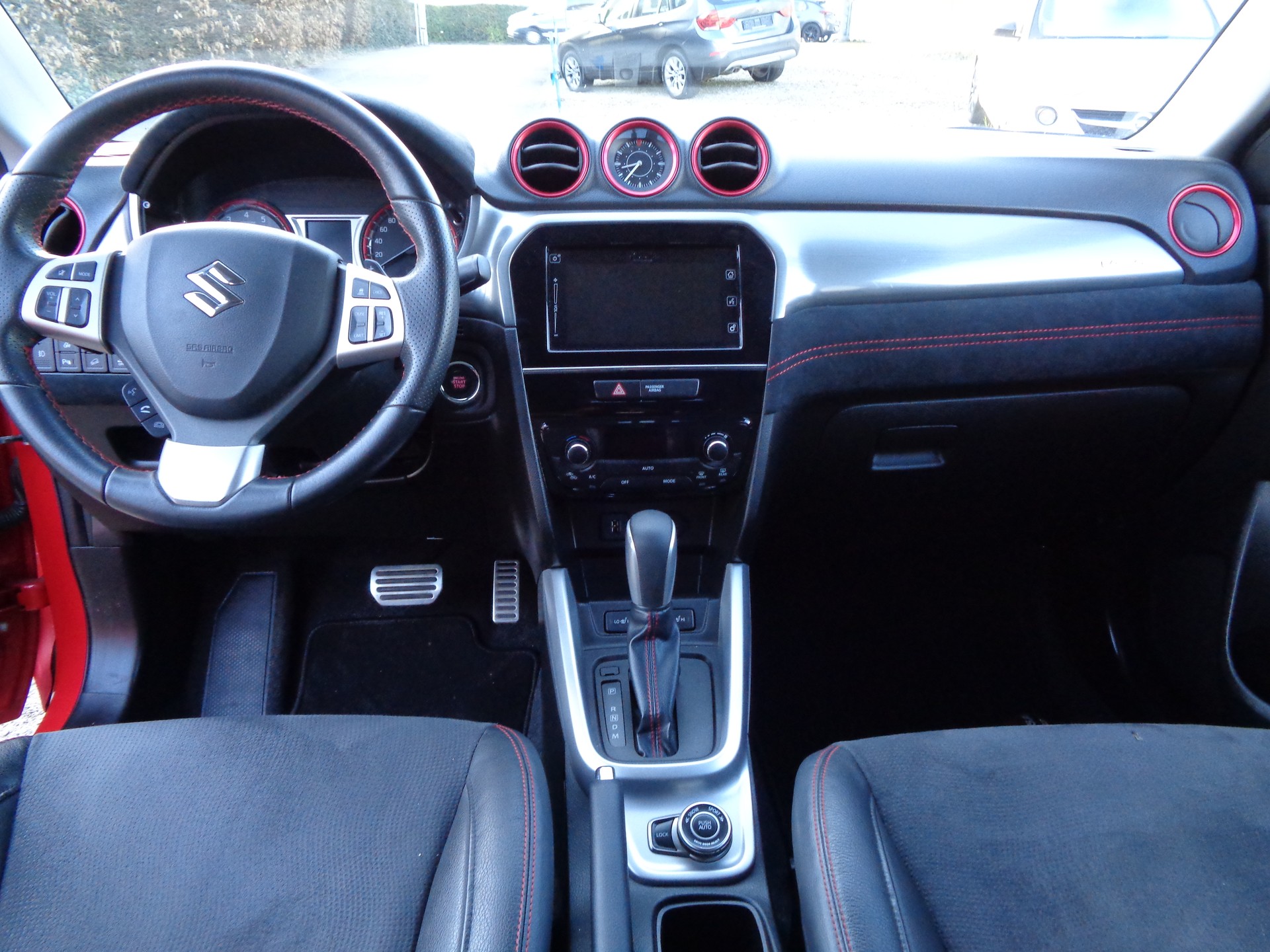 SUZUKI Vitara 1.4 Boosterjet Sergio Cellano Top Automatic-image-10