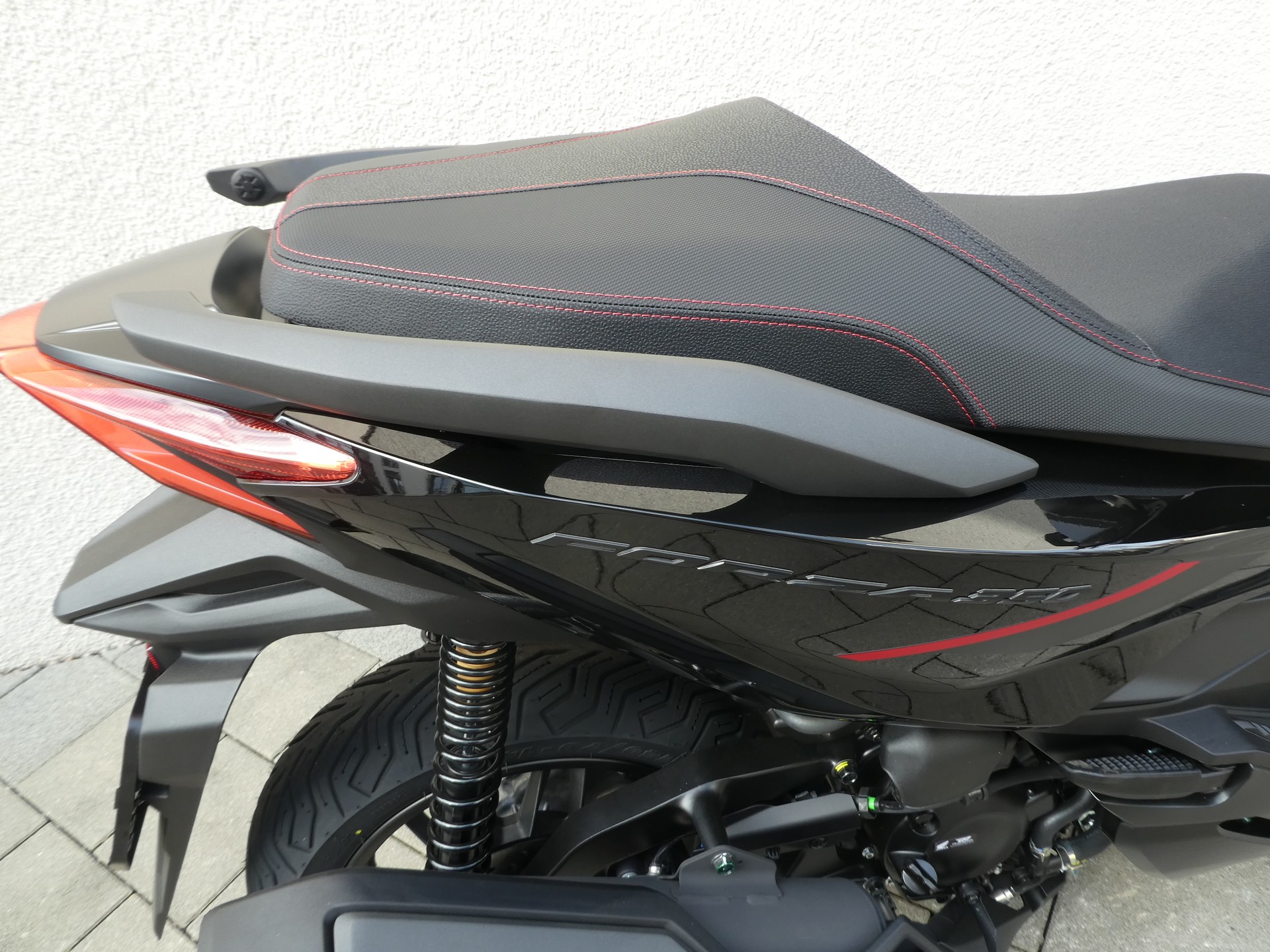 HONDA NSS 350 Smart Top Box-image-2