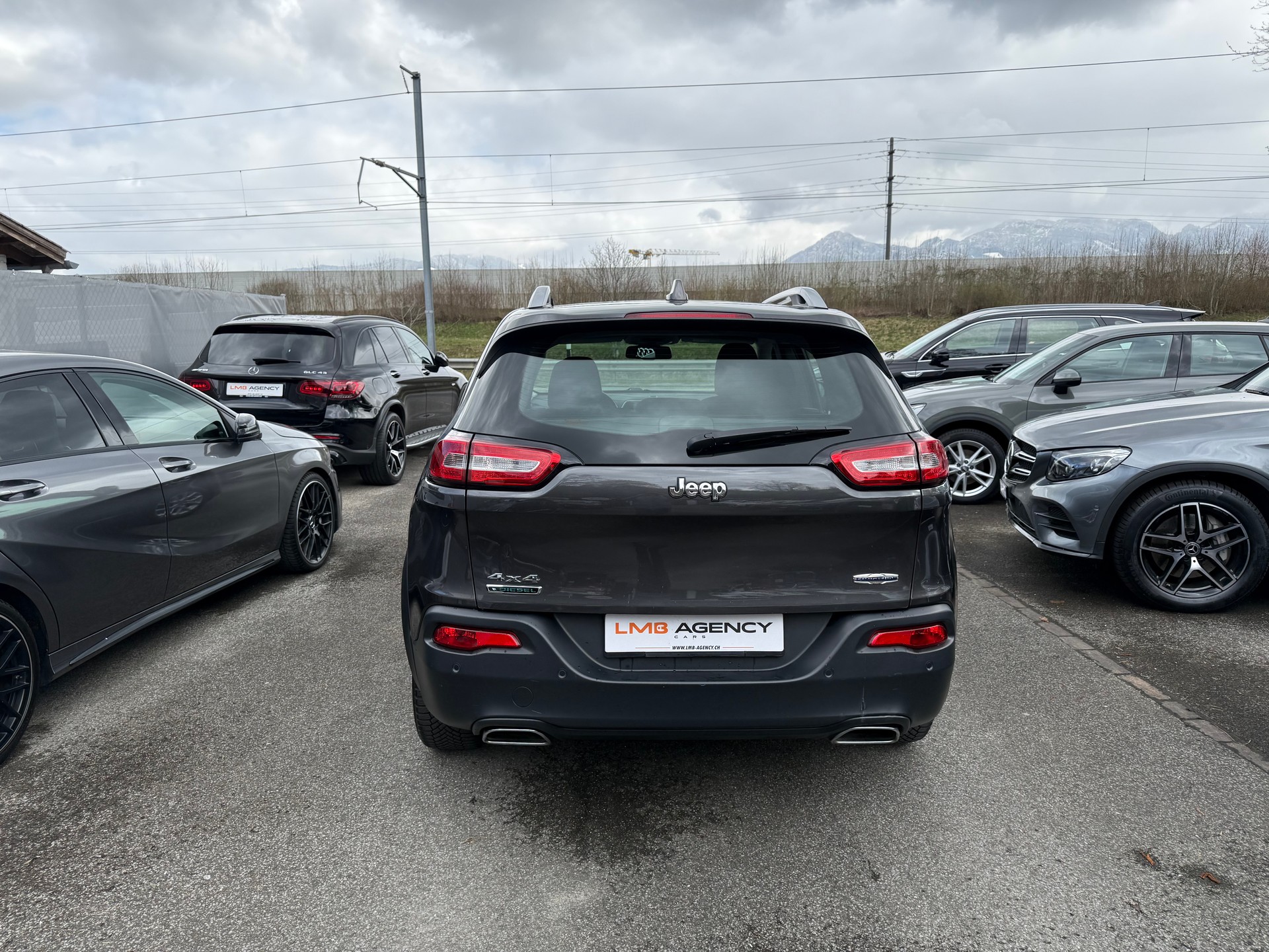 JEEP Cherokee 2.0TD Longitude AWD 9ATX-image-4