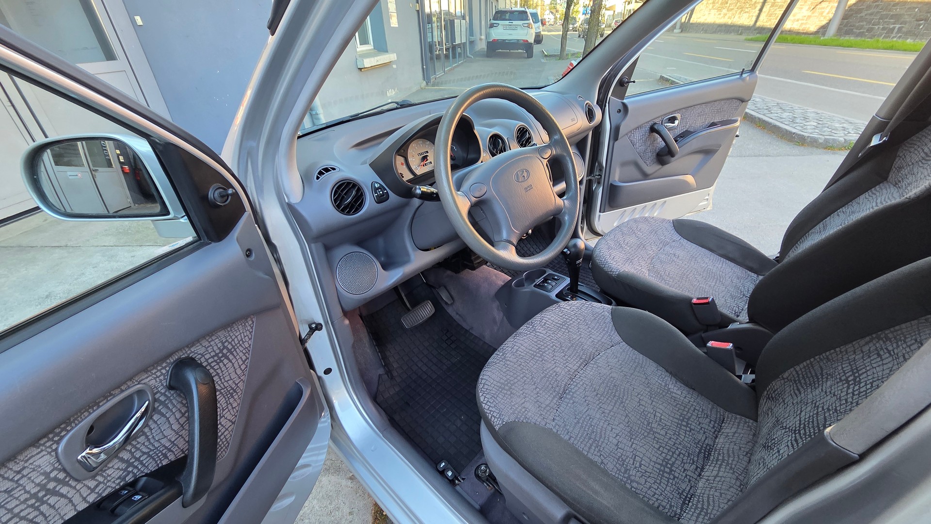 HYUNDAI Atos Prime 1.1 GLS-image-12