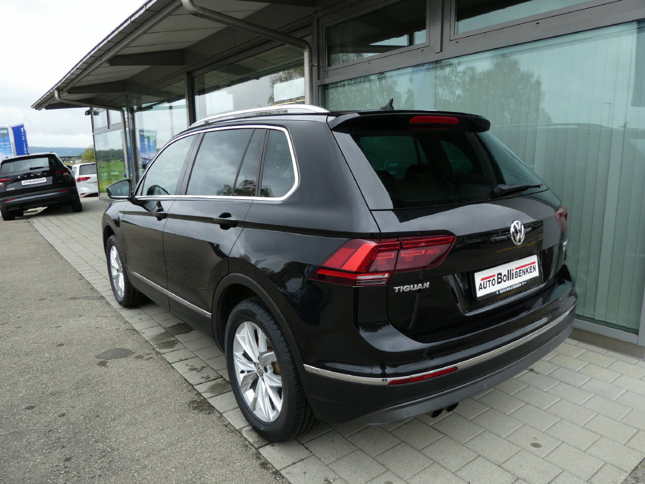 VW Tiguan 2.0 TSI Highline DSG-image-6
