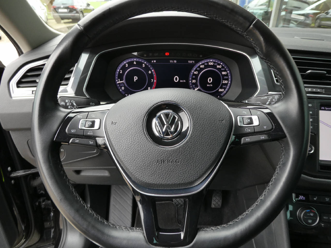 VW Tiguan 2.0 TSI Highline DSG-image-11