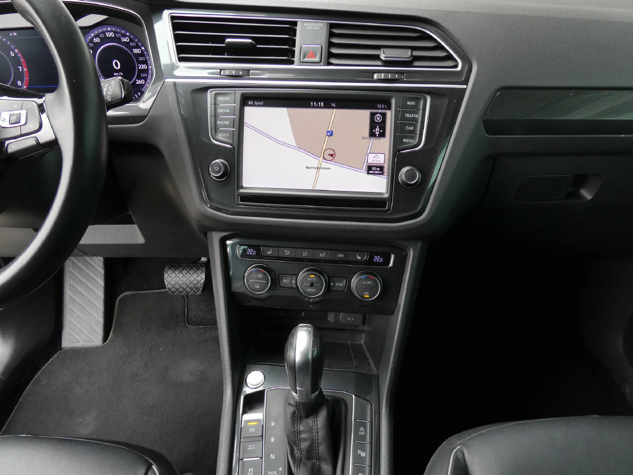 VW Tiguan 2.0 TSI Highline DSG-image-12