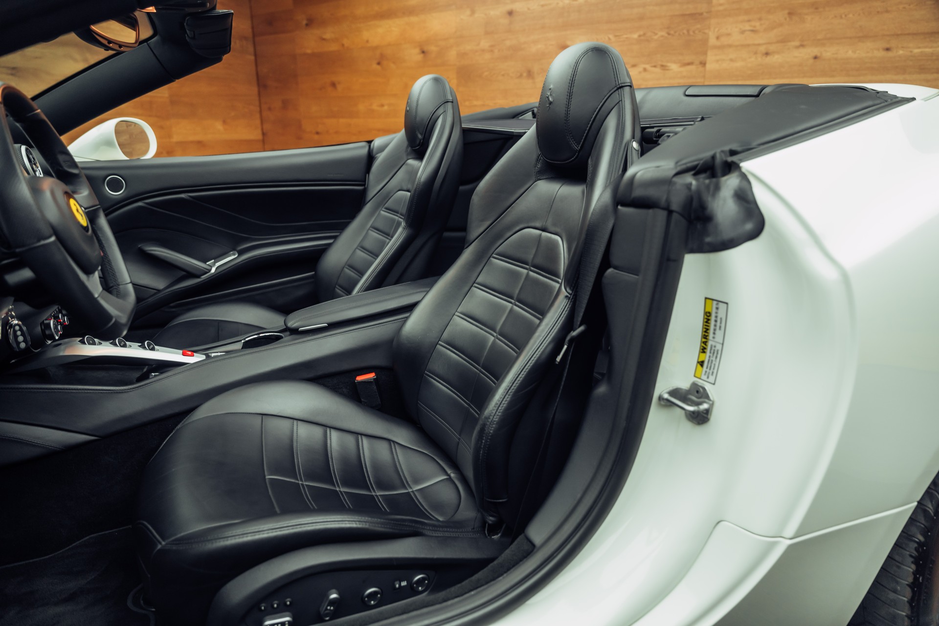 FERRARI California 3.9 V8 T-image-6