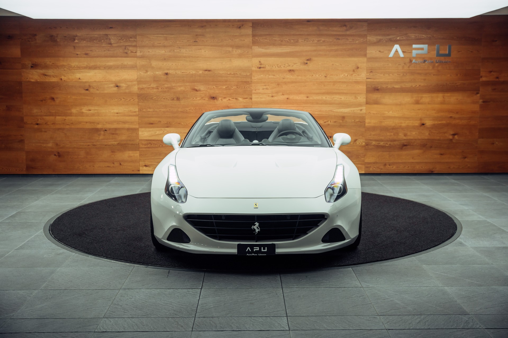 FERRARI California 3.9 V8 T-image-18