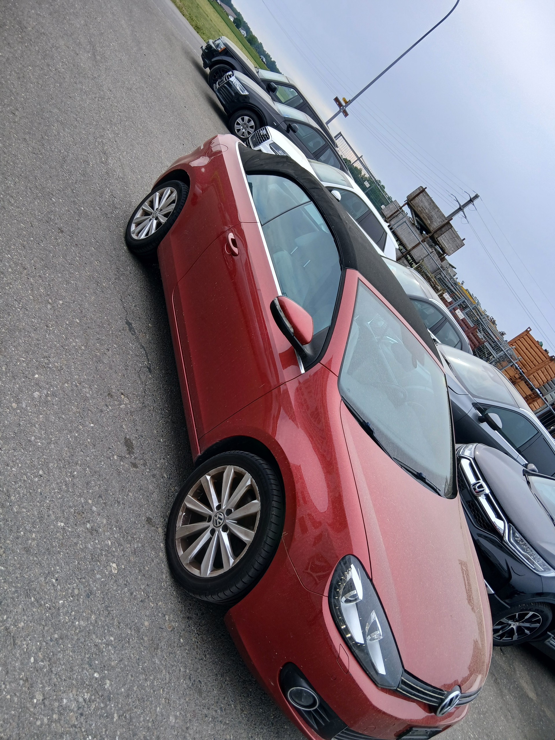 VW Golf Cabrio 2.0 TDI BMT DSG-image-5