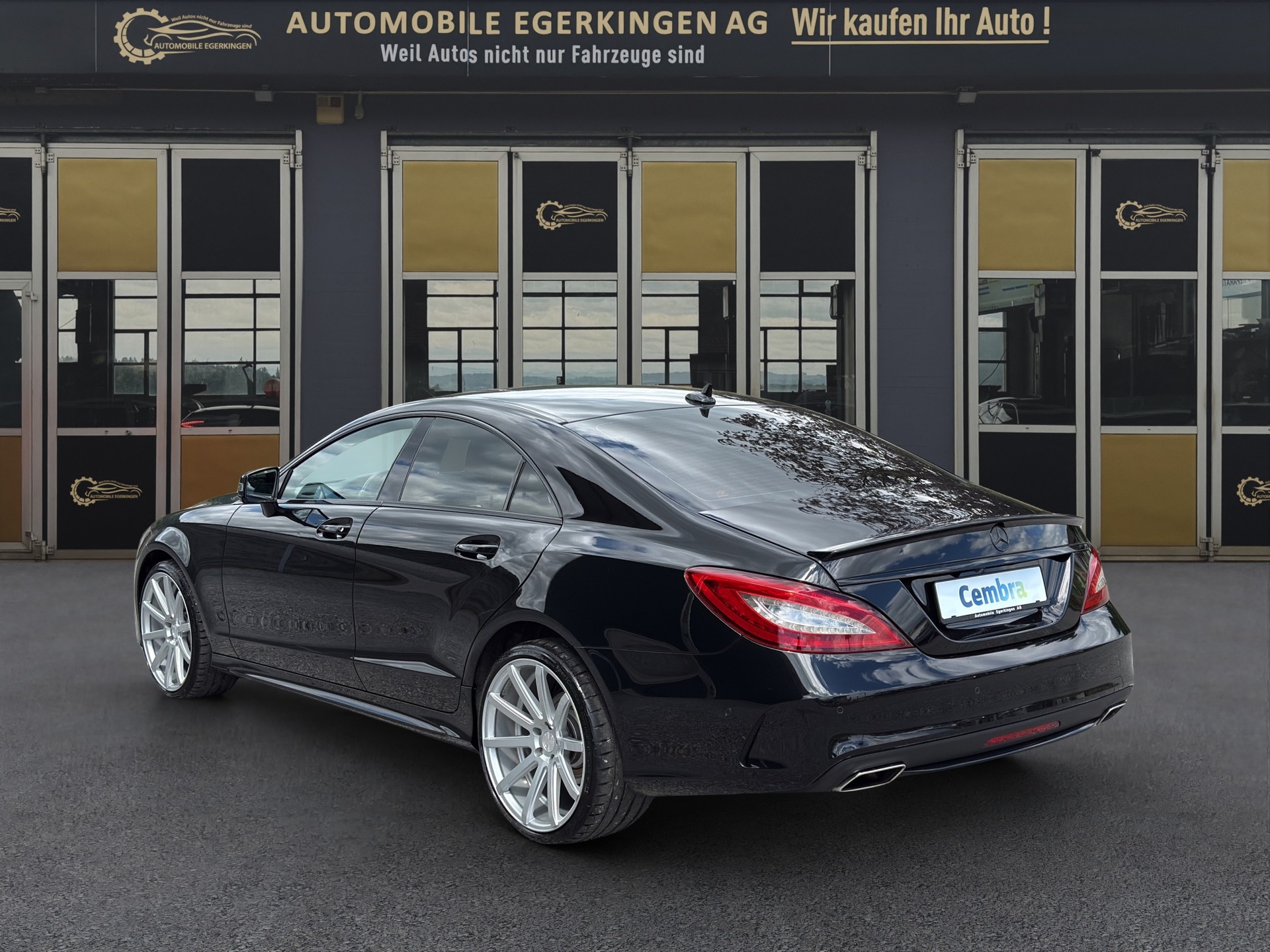 MERCEDES-BENZ CLS 400 V6 AMG Line-image-6