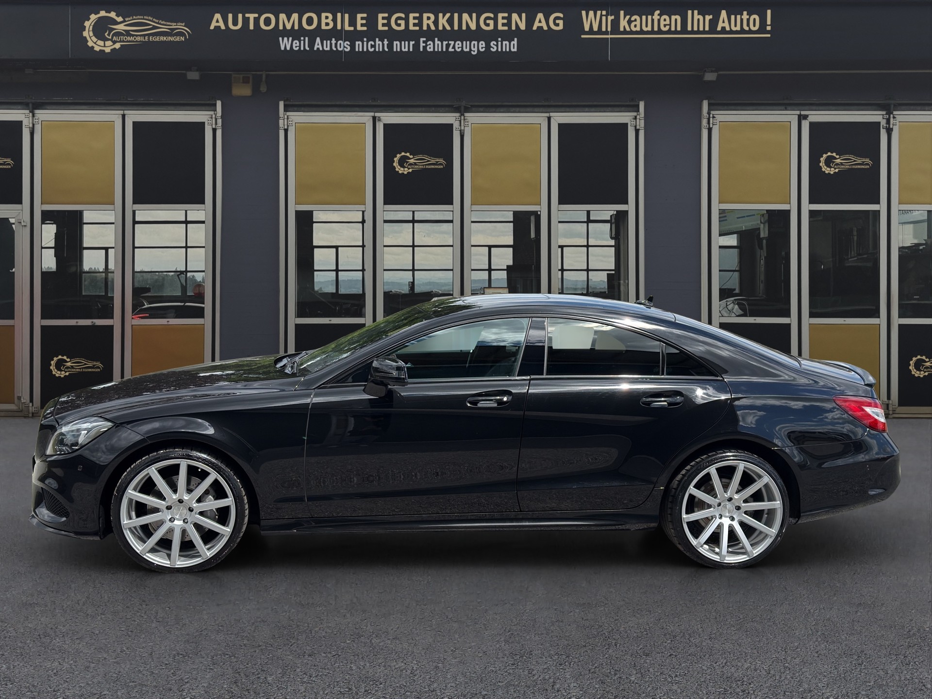 MERCEDES-BENZ CLS 400 V6 AMG Line-image-7