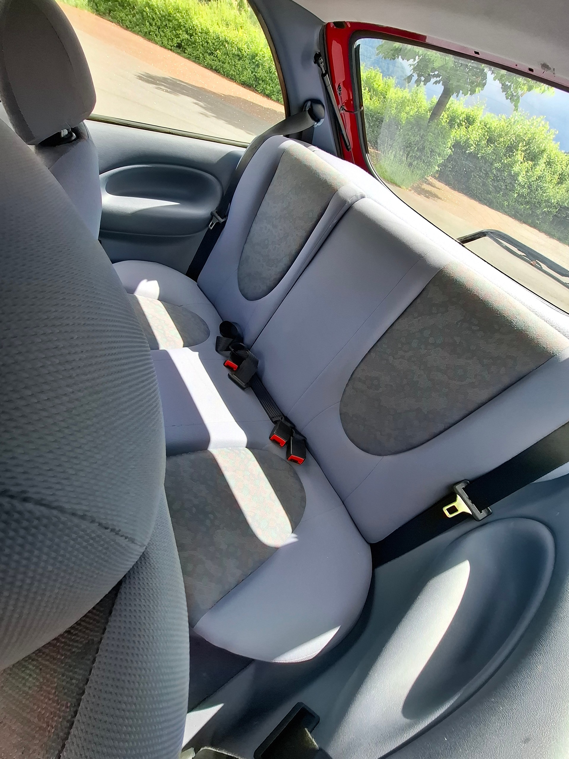 FORD Fiesta 1.2i 16V Flair-image-10