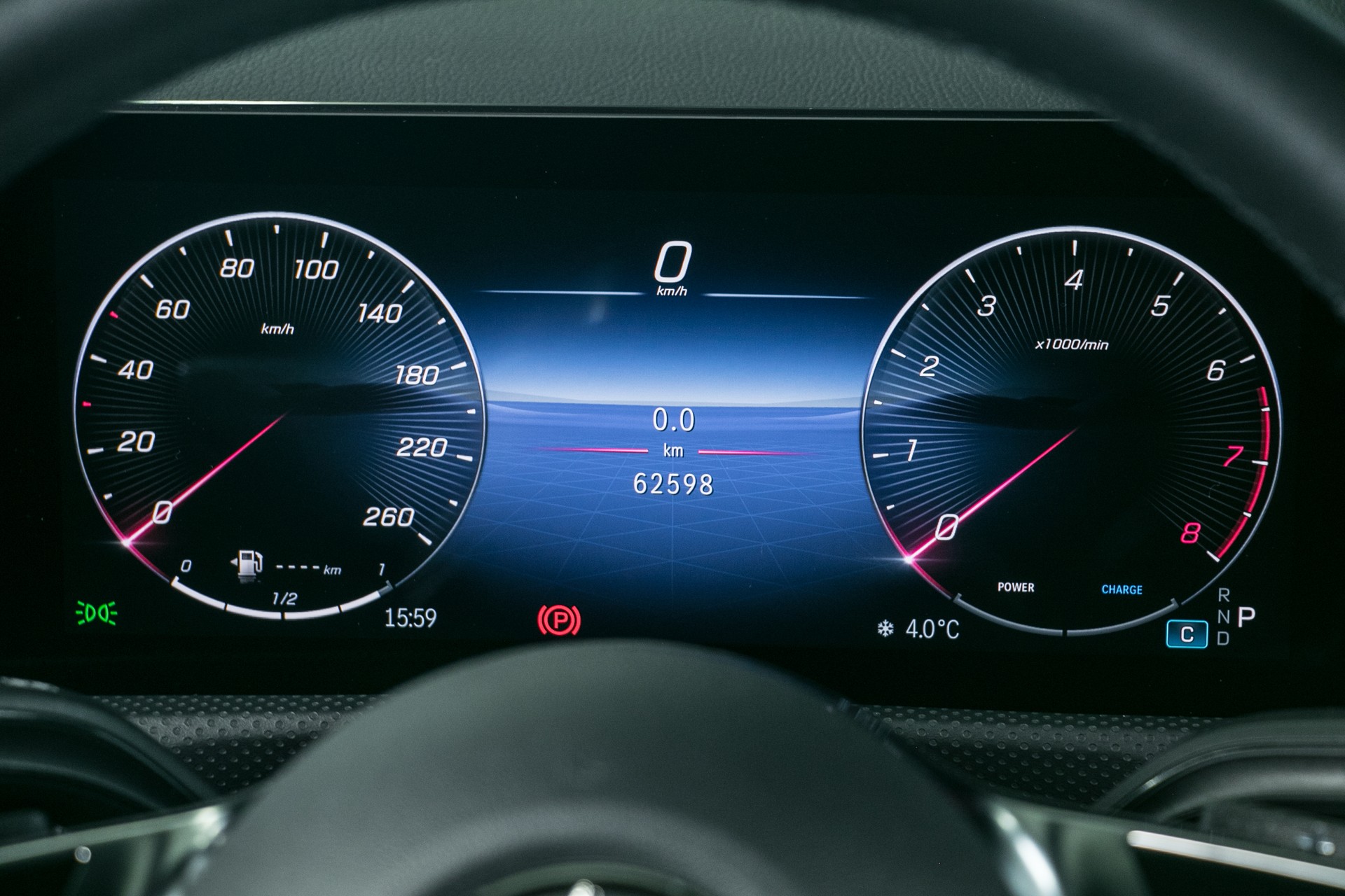 MERCEDES-BENZ CLA 220 4Matic 8G-DCT-image-5