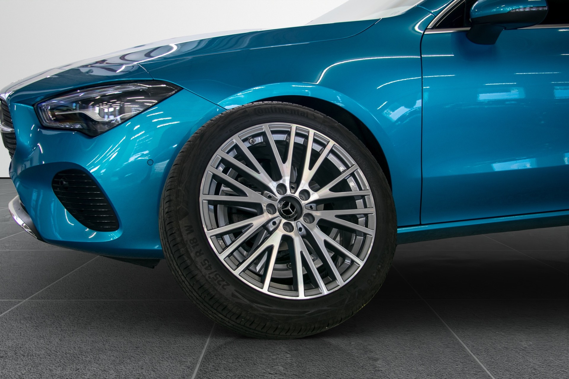 MERCEDES-BENZ CLA 220 4Matic 8G-DCT-image-14