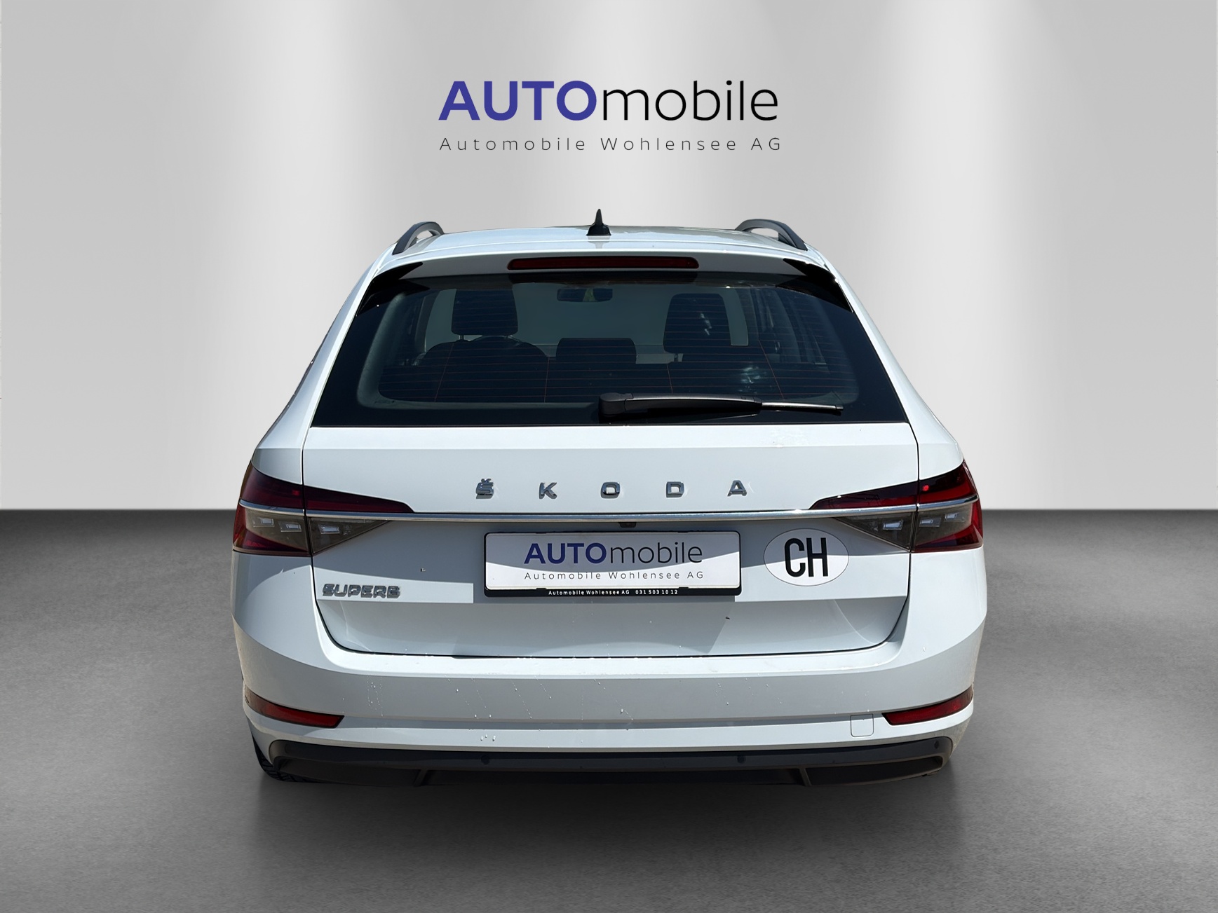 SKODA Superb Combi 2.0 TDi Ambition DSG-image-5