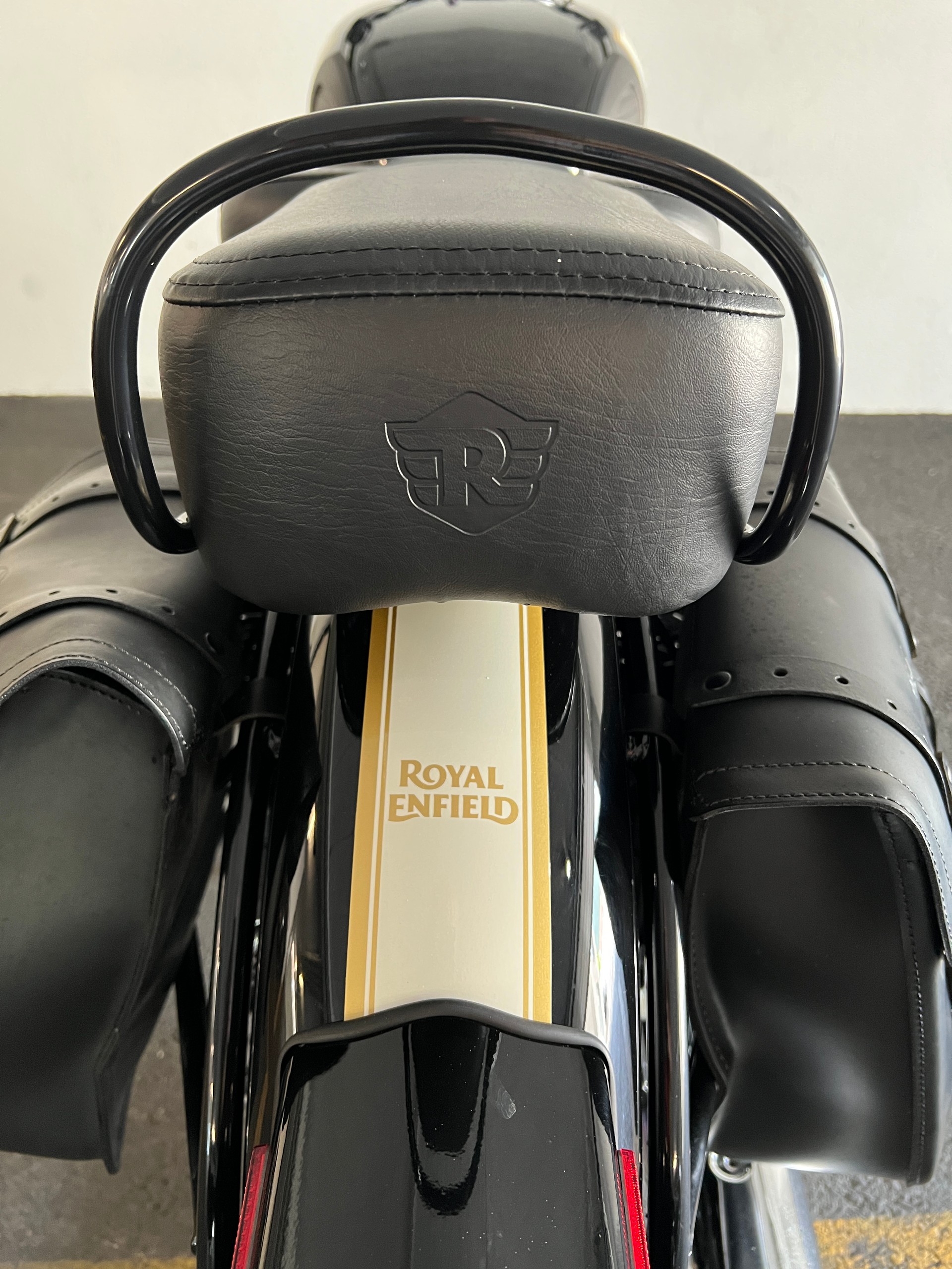 ROYAL ENFIELD Classic 500i EFI-image-6