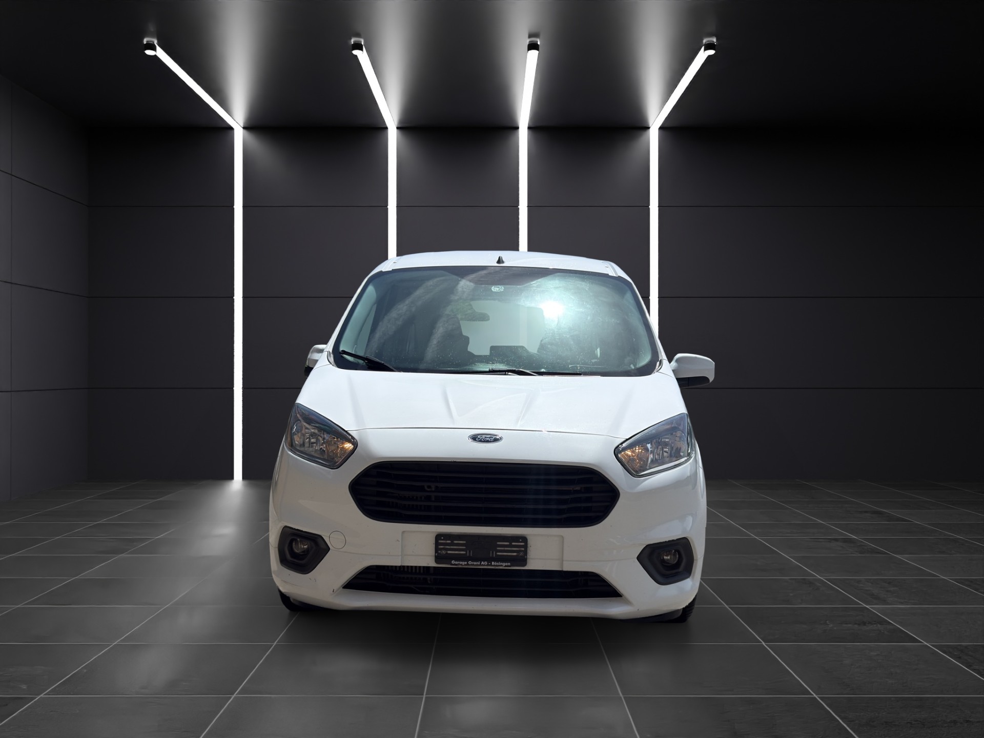 FORD Tourneo Courier 1.0 SCTi Titanium-image-7