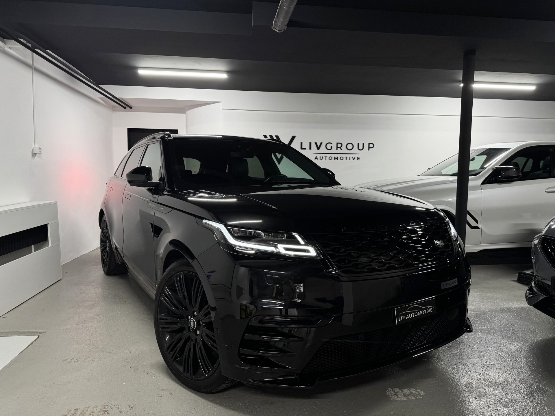 LAND ROVER Range Rover Velar R-Dynamic P 300 HSE Automatic