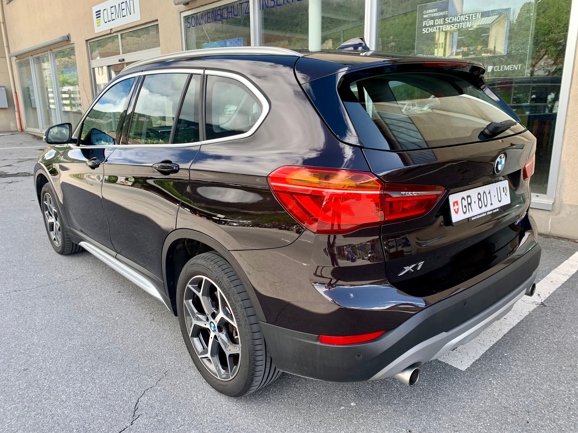 BMW X1 xDrive 20i xLine-image-5