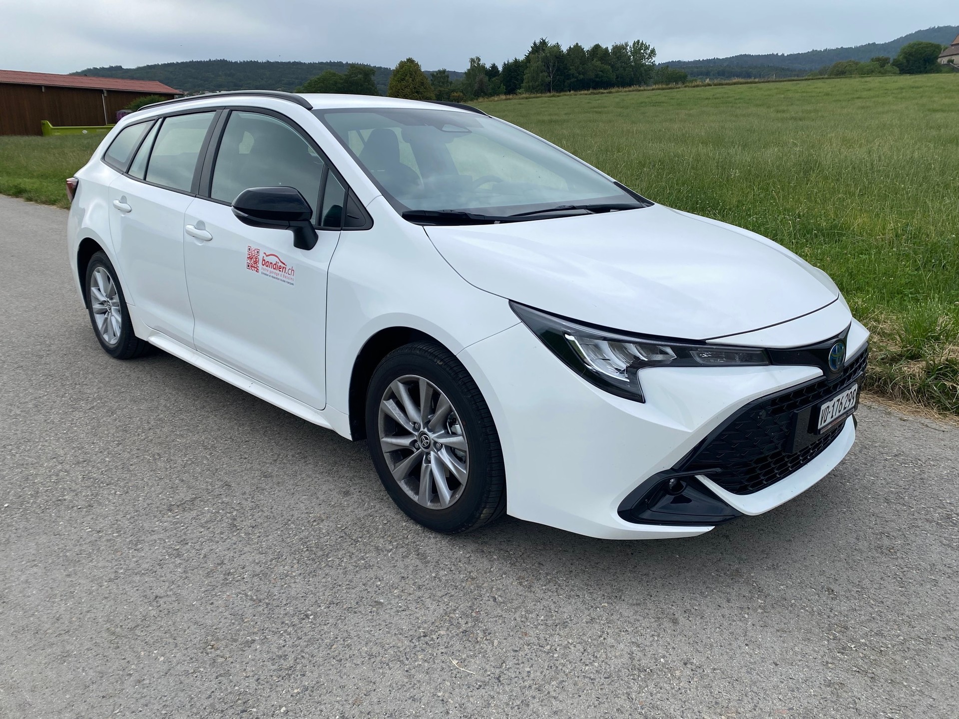 TOYOTA Corolla Touring Sports 1.8 HSD Comfort e-CVT