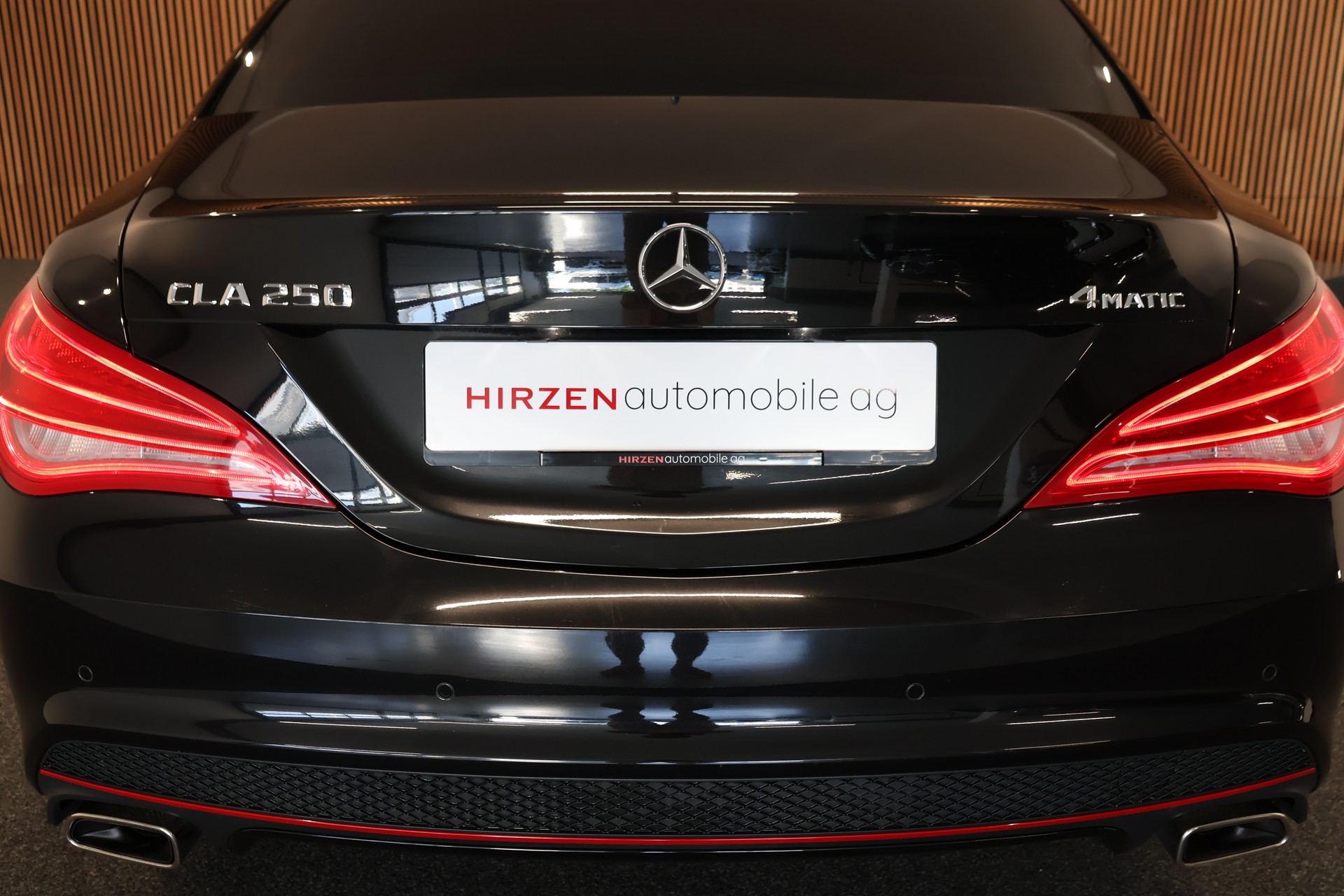 MERCEDES-BENZ CLA 250 Sport 7G-DCT 4Matic-image-28