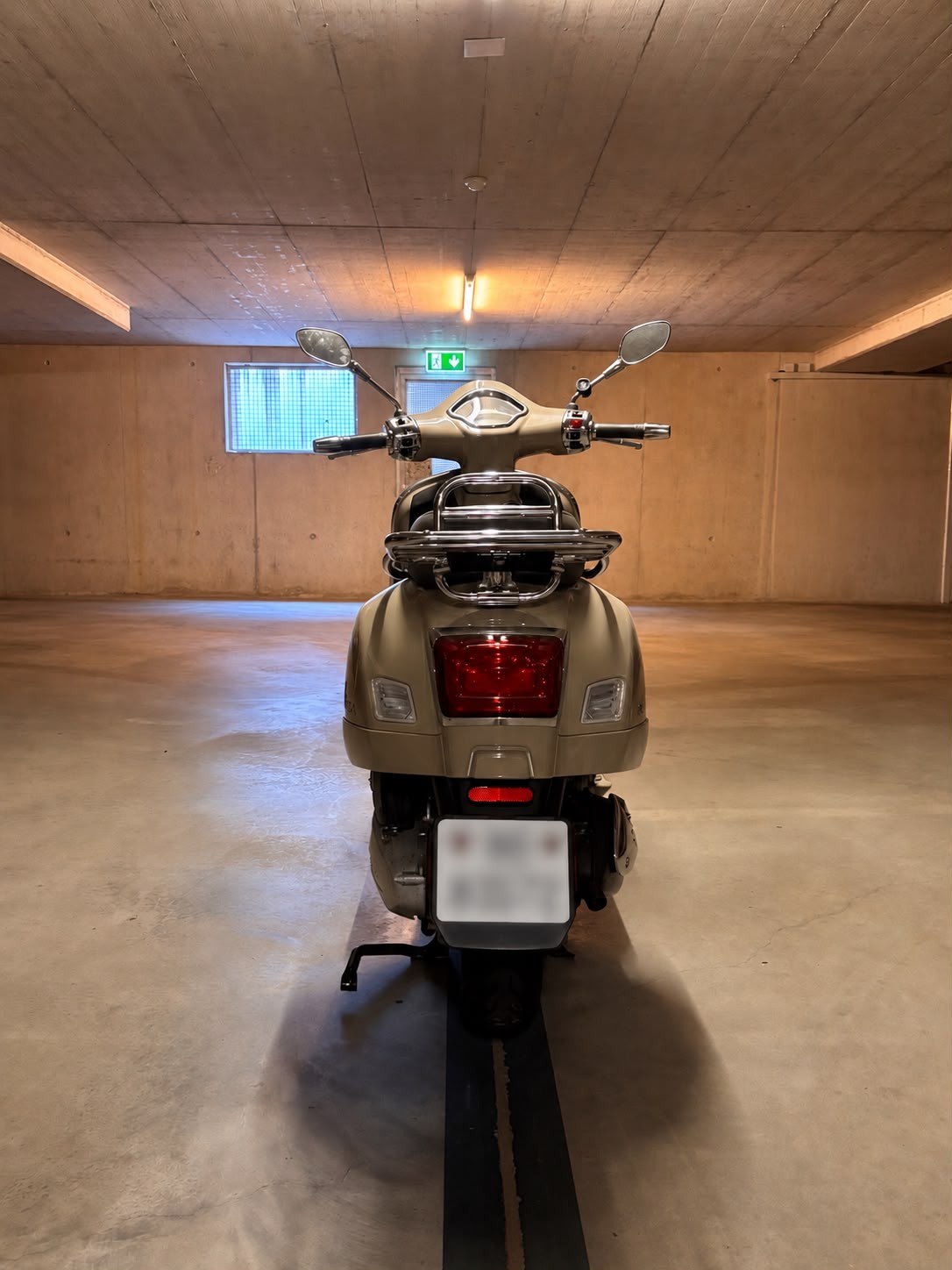 PIAGGIO Vespa GTS 300 ABS-image-2