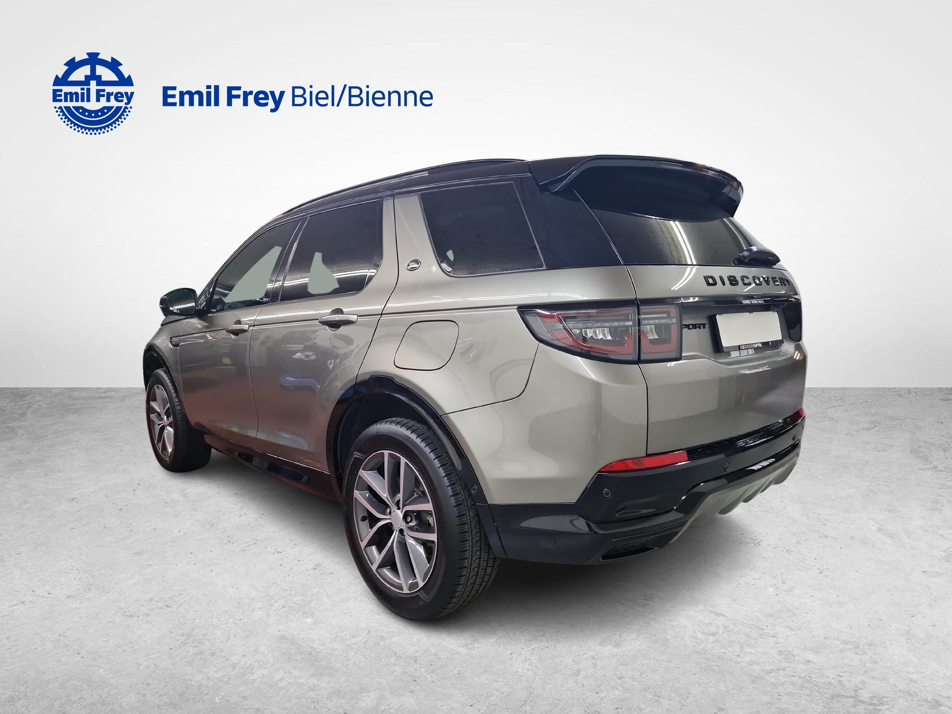 LAND ROVER Discovery Sport 1.5 T 270e Dynamic SE-showroom-element-2