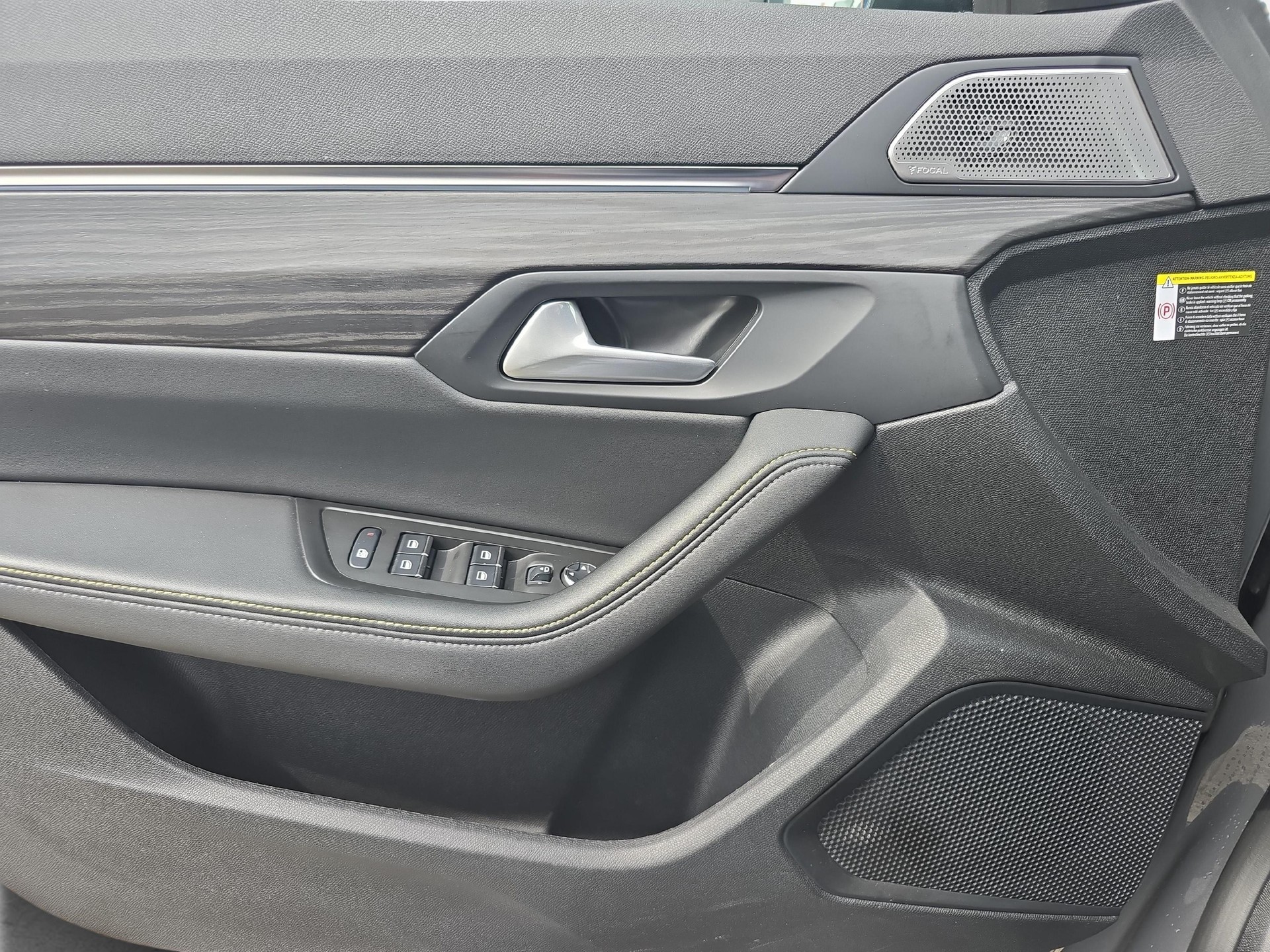 PEUGEOT 508 SW 1.6 Plug-in Hybrid4 PSE-image-16