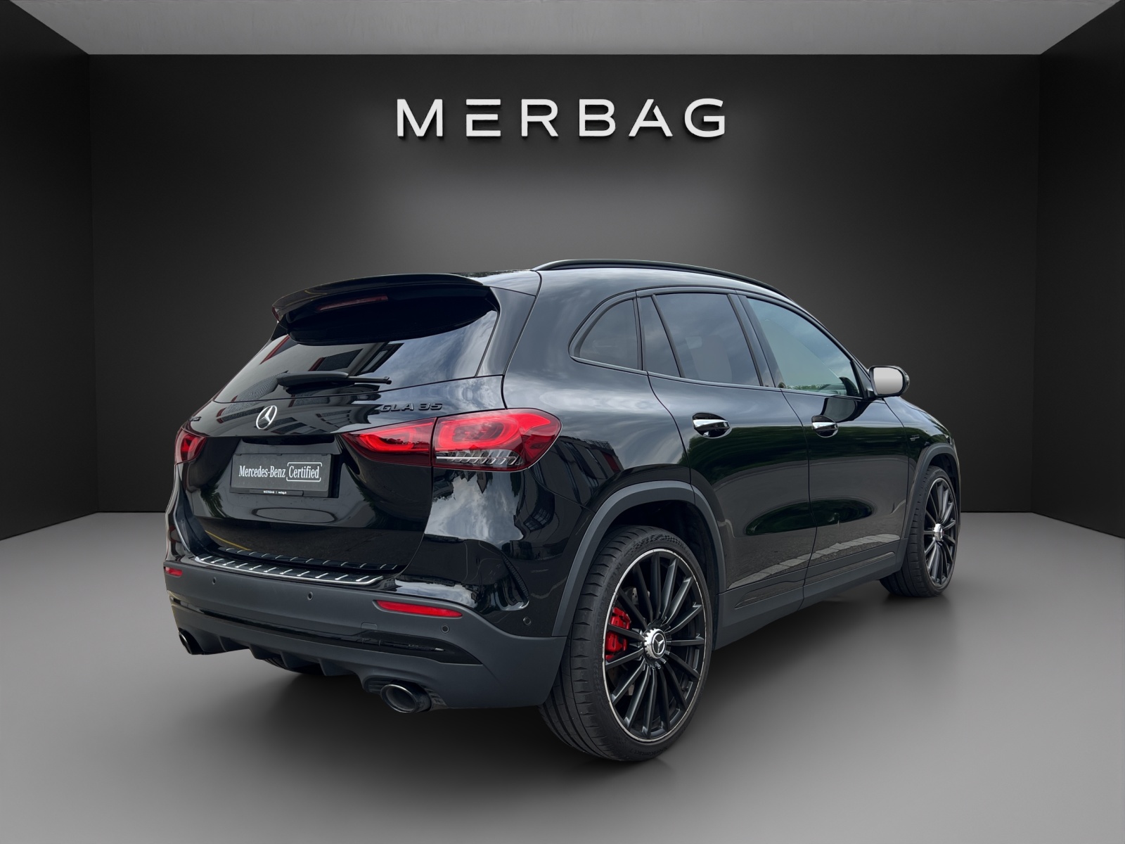 MERCEDES-BENZ GLA 35 AMG 4Matic 8G-Speedshift DCT-image-5