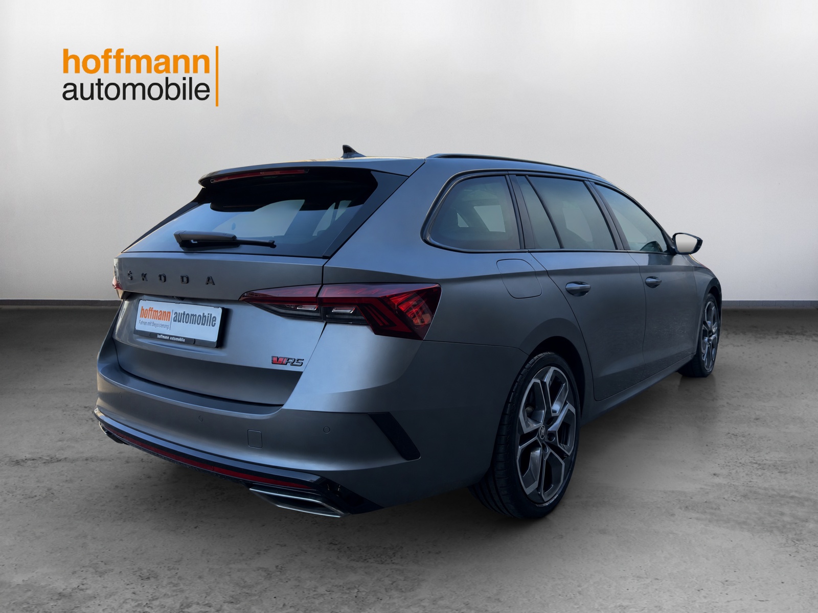 SKODA Octavia Combi 2.0 TSI DSG RS-showroom-element-3