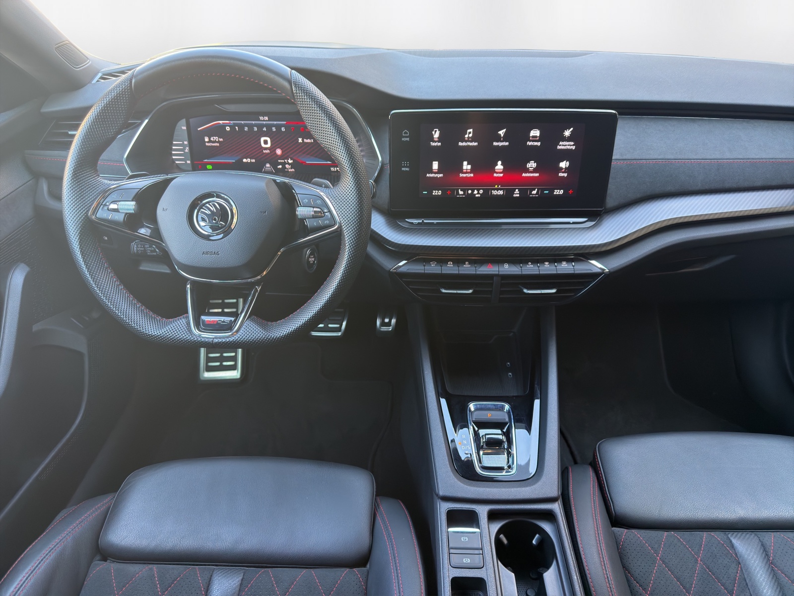 SKODA Octavia Combi 2.0 TSI DSG RS-image-6