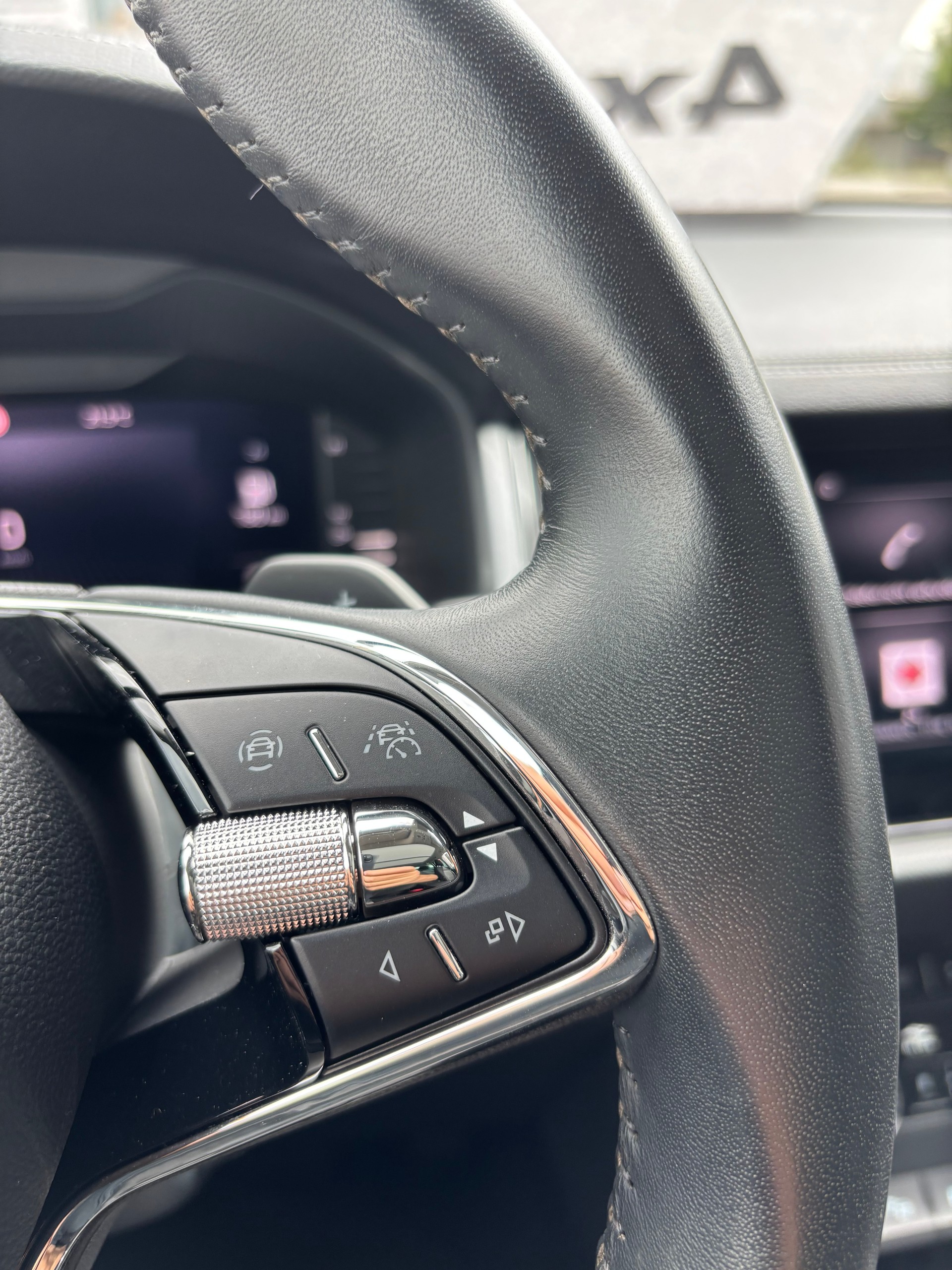 SKODA Kodiaq 2.0 TSI 4x4 Clever-image-6